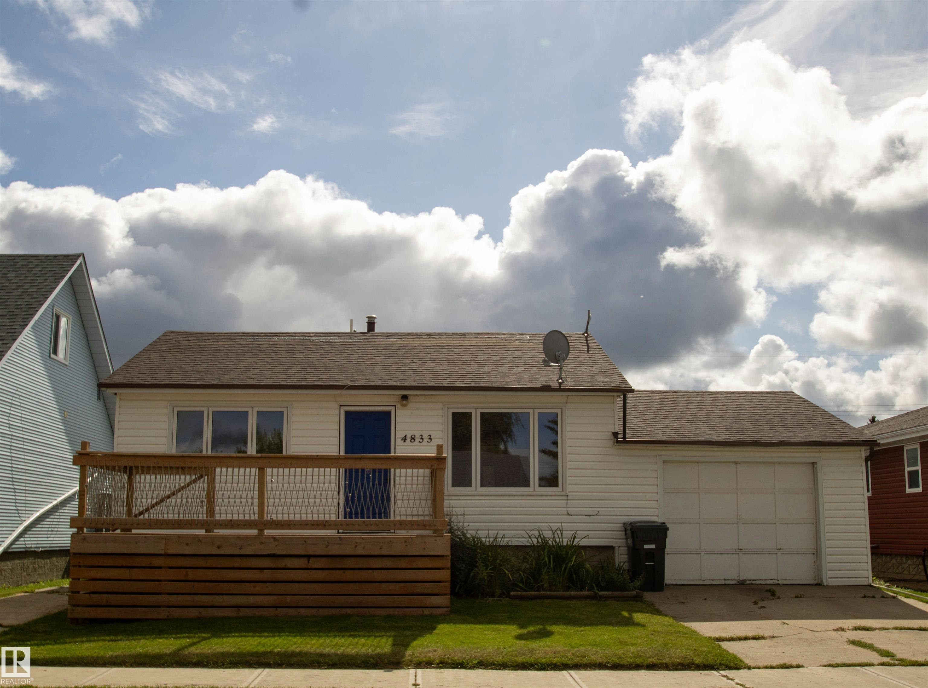 4833 48 Ave, St. Paul Town, AB, T0A 3A3