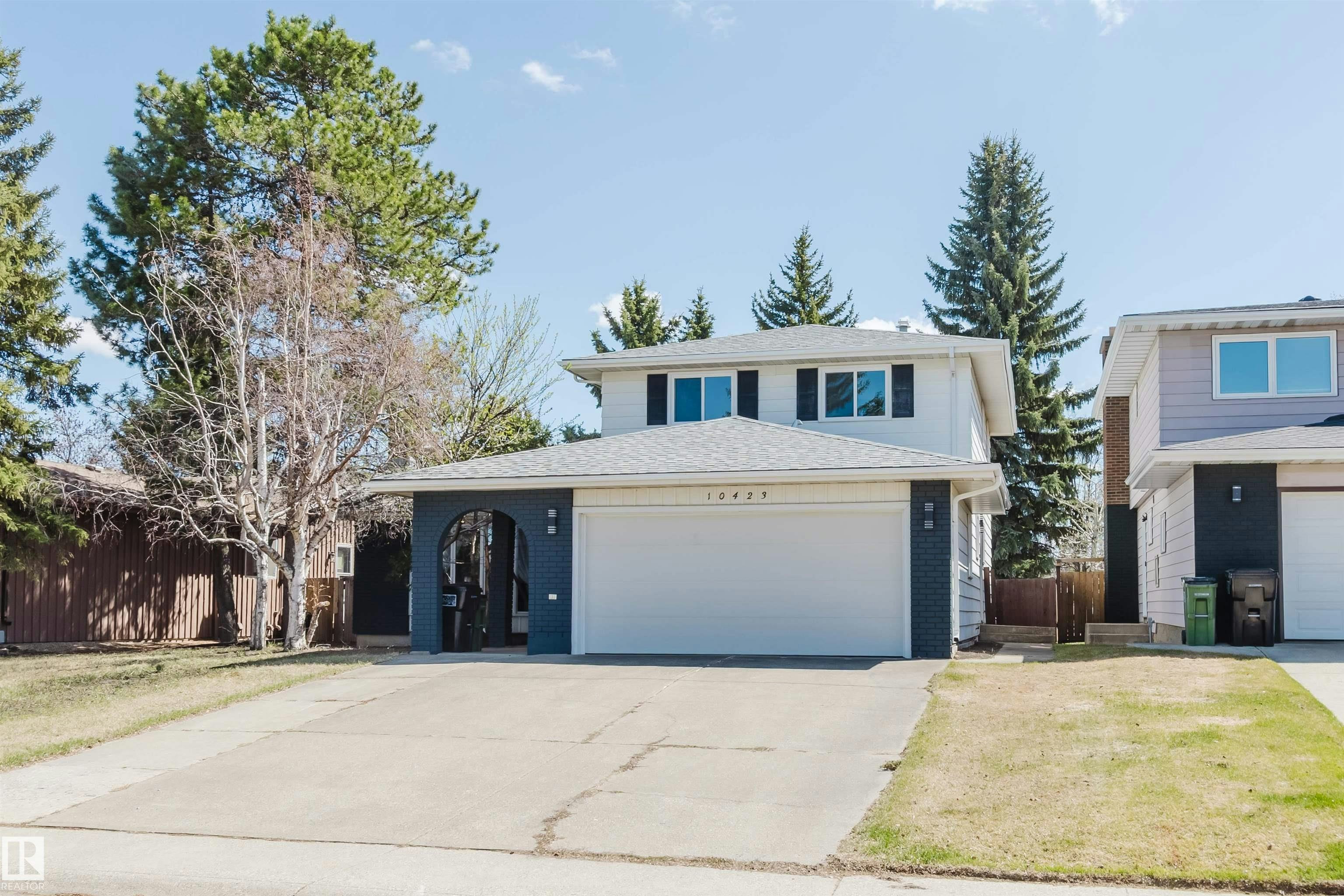 10423 35 Avenue, Edmonton, AB, T6J 2M8