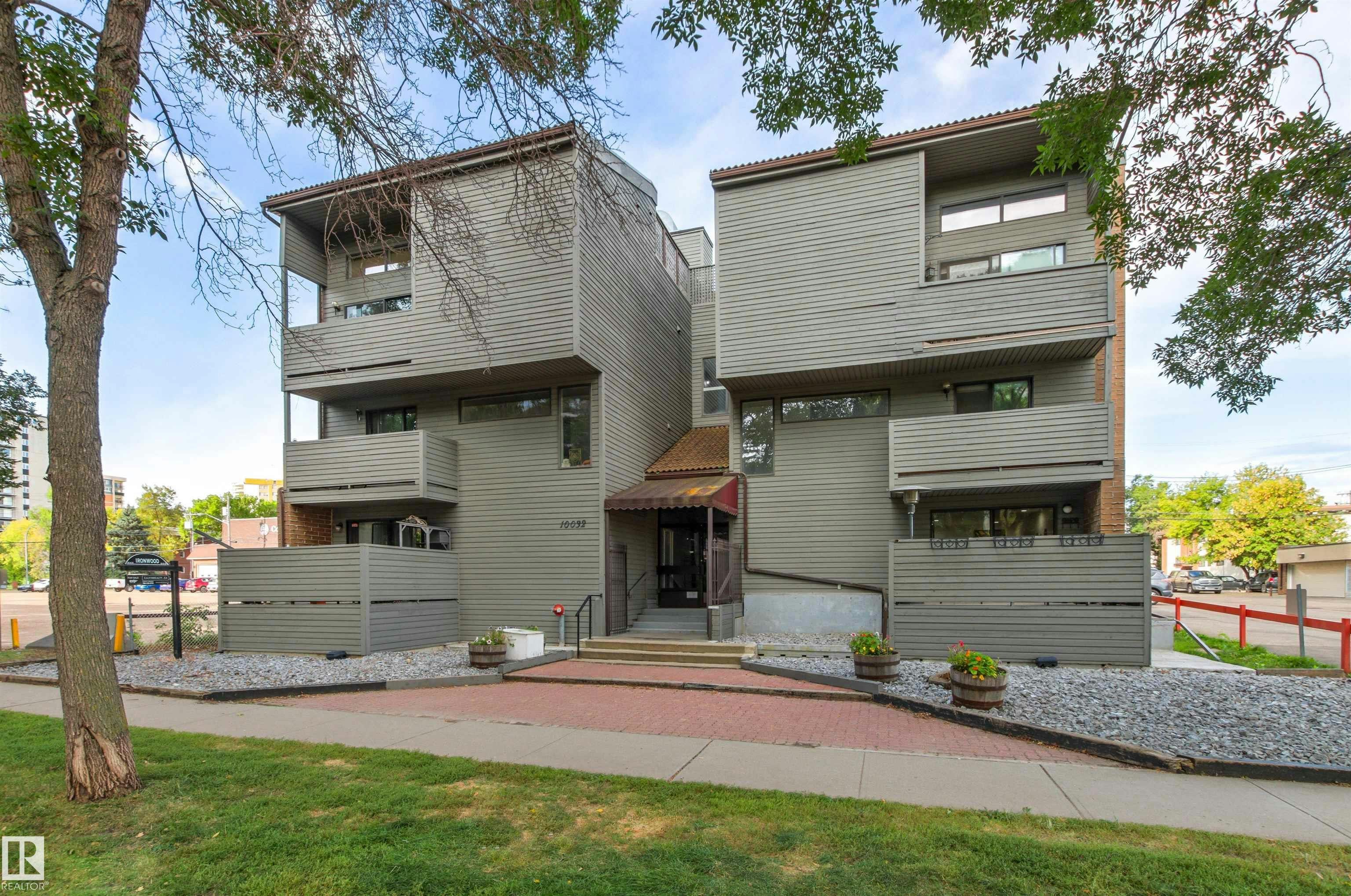 7-10032 113 Street, Edmonton, AB, T5K 1N8