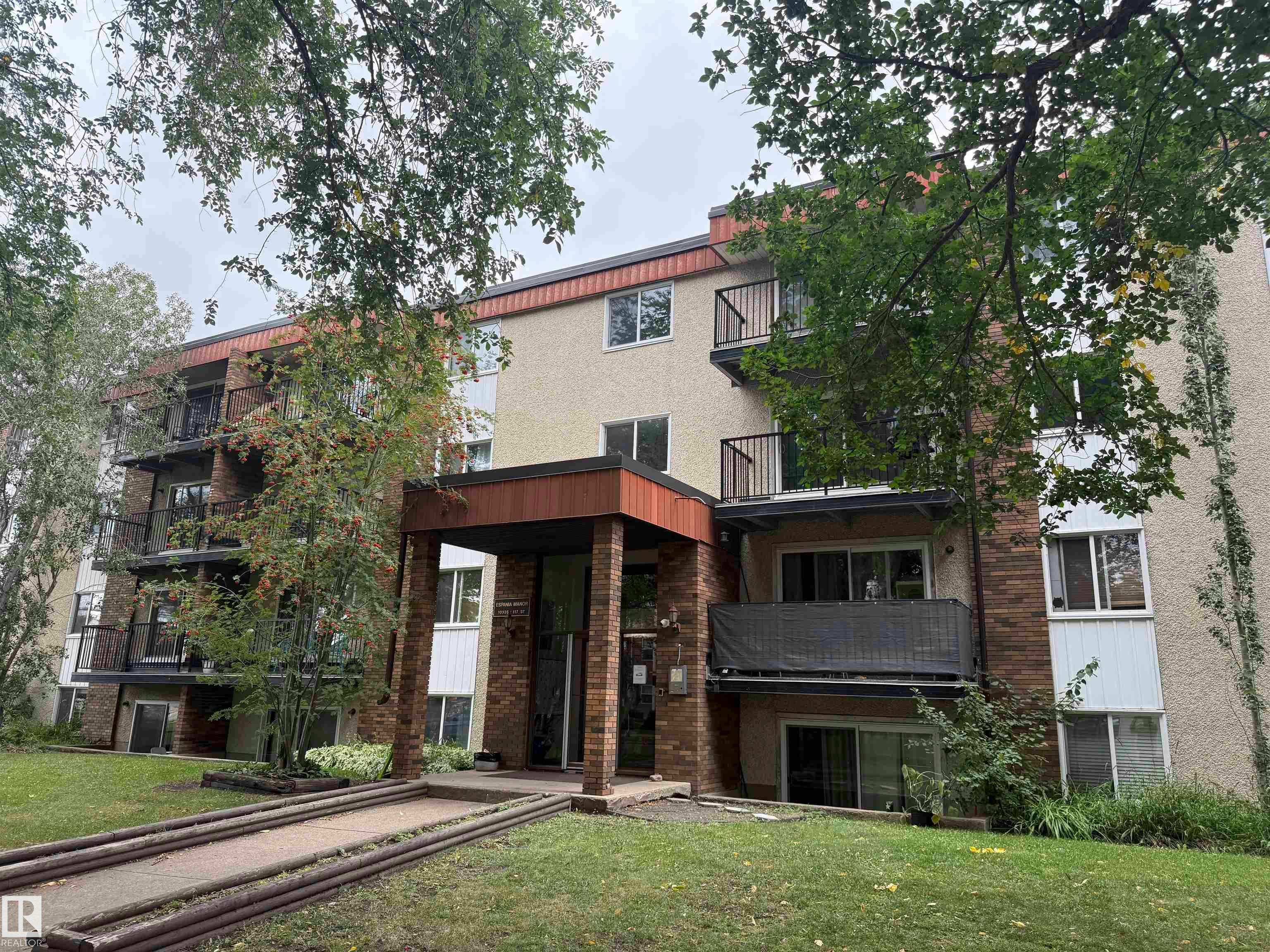 205-10335 117 Street, Edmonton, AB, T5K 1X9