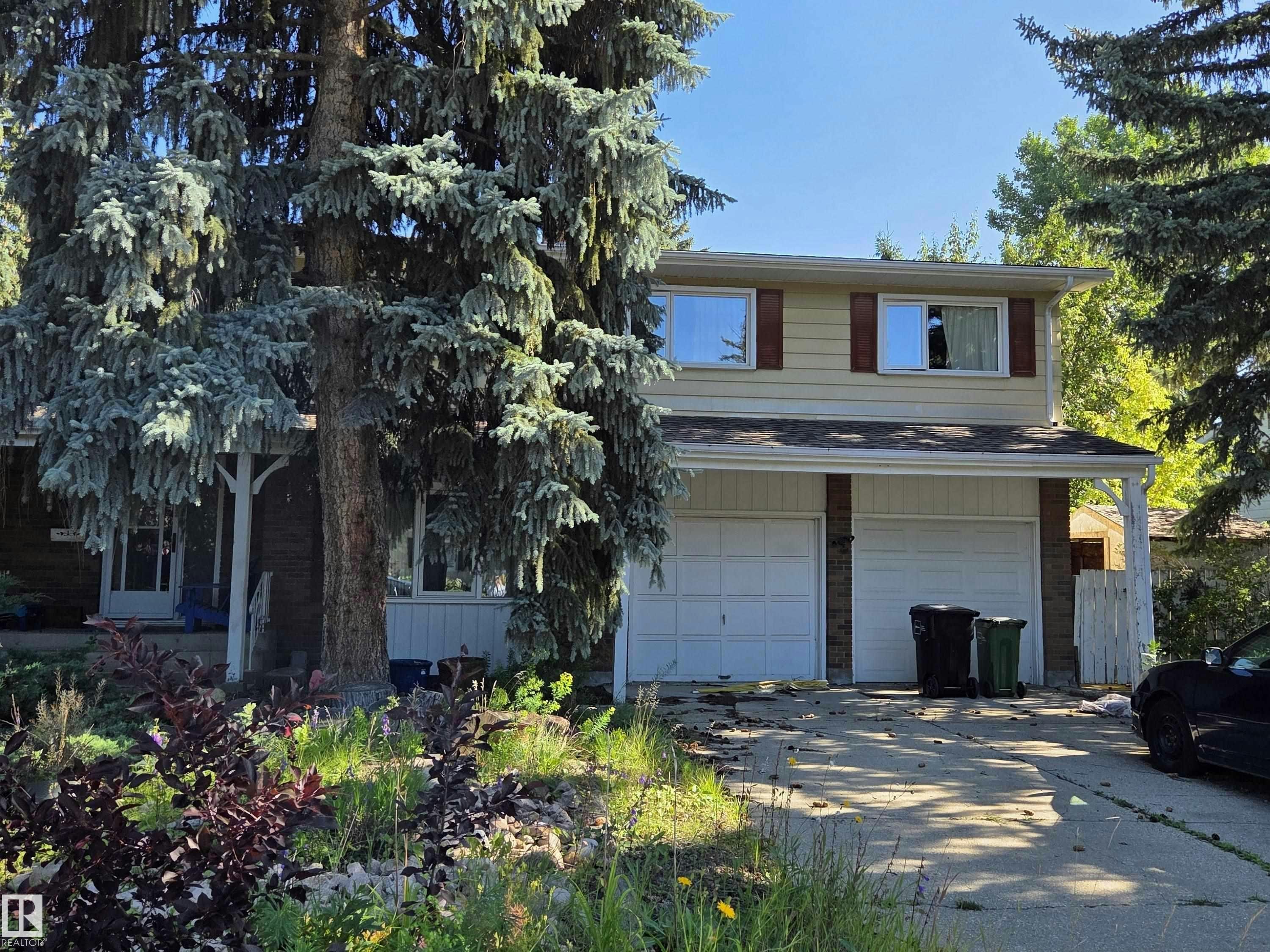 29 Marlboro Road, Edmonton, AB, T6J 2C7