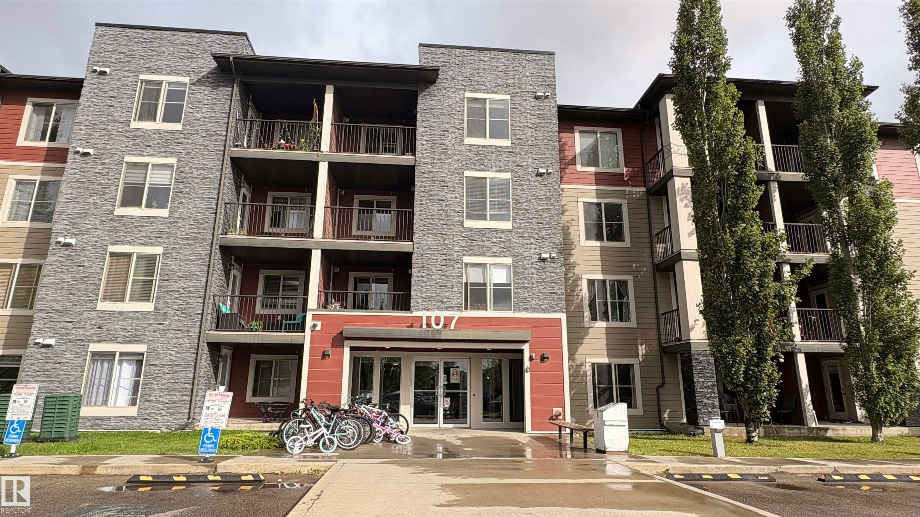 103-107 Watt Common, Edmonton, AB, T6X 2C6