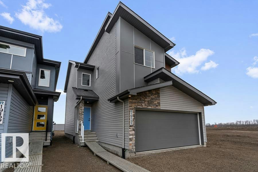 19131 20 Avenue, Edmonton, AB, T6M 3E8