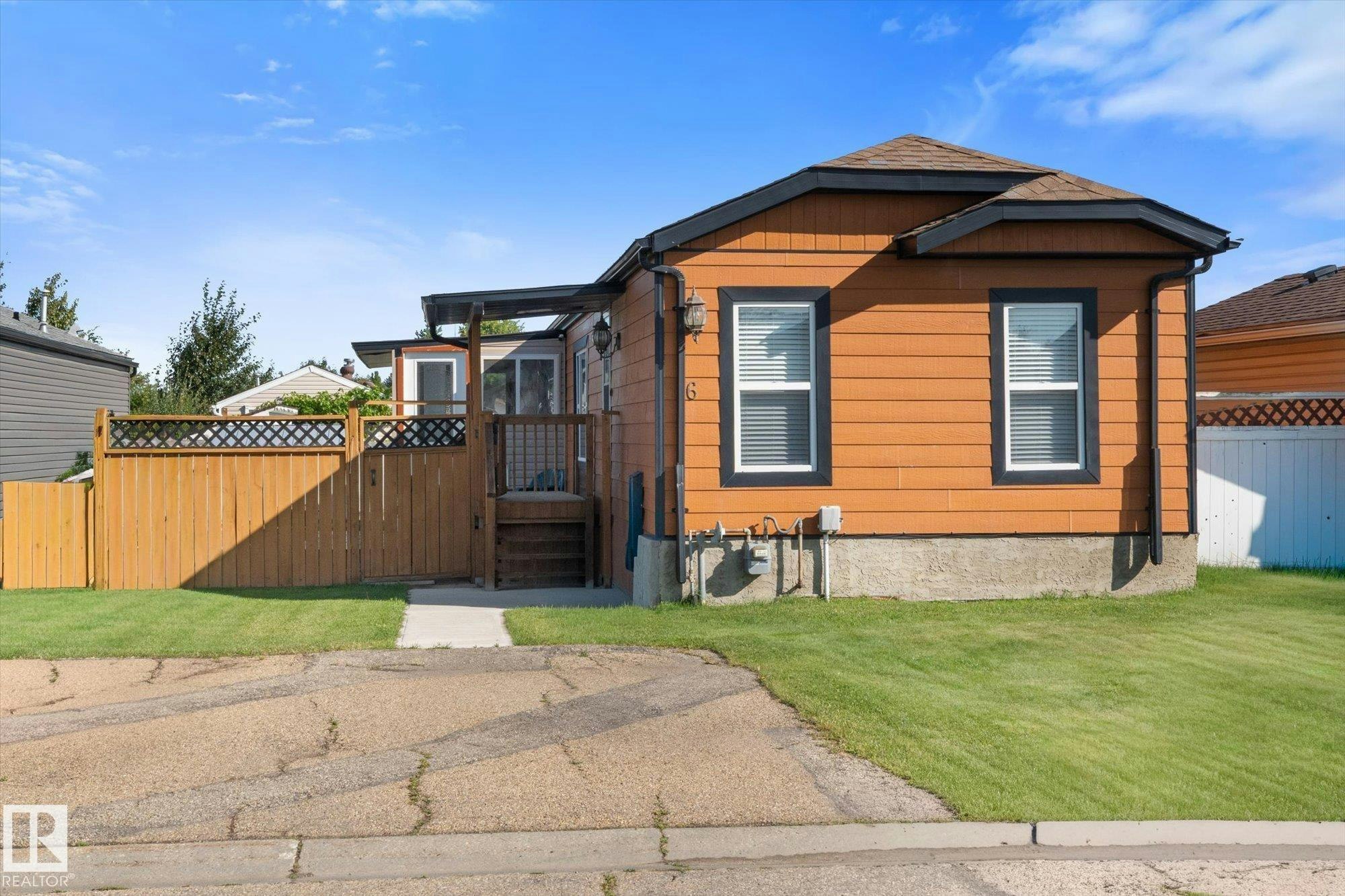 6 Sunset Boulevard, Spruce Grove, AB, T7X 3J1