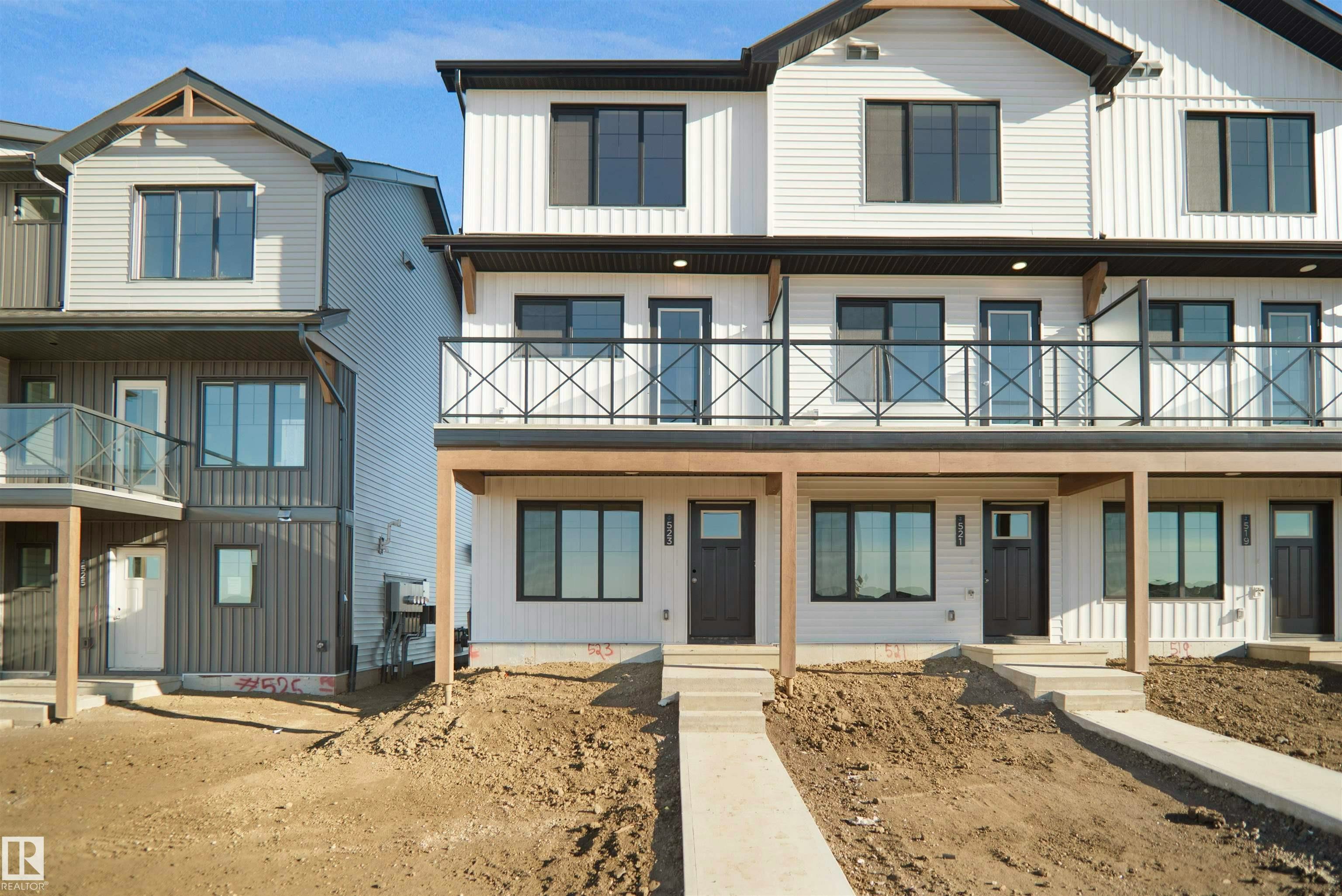 2040 Marquis Way, Edmonton, AB, T5Y 4E7