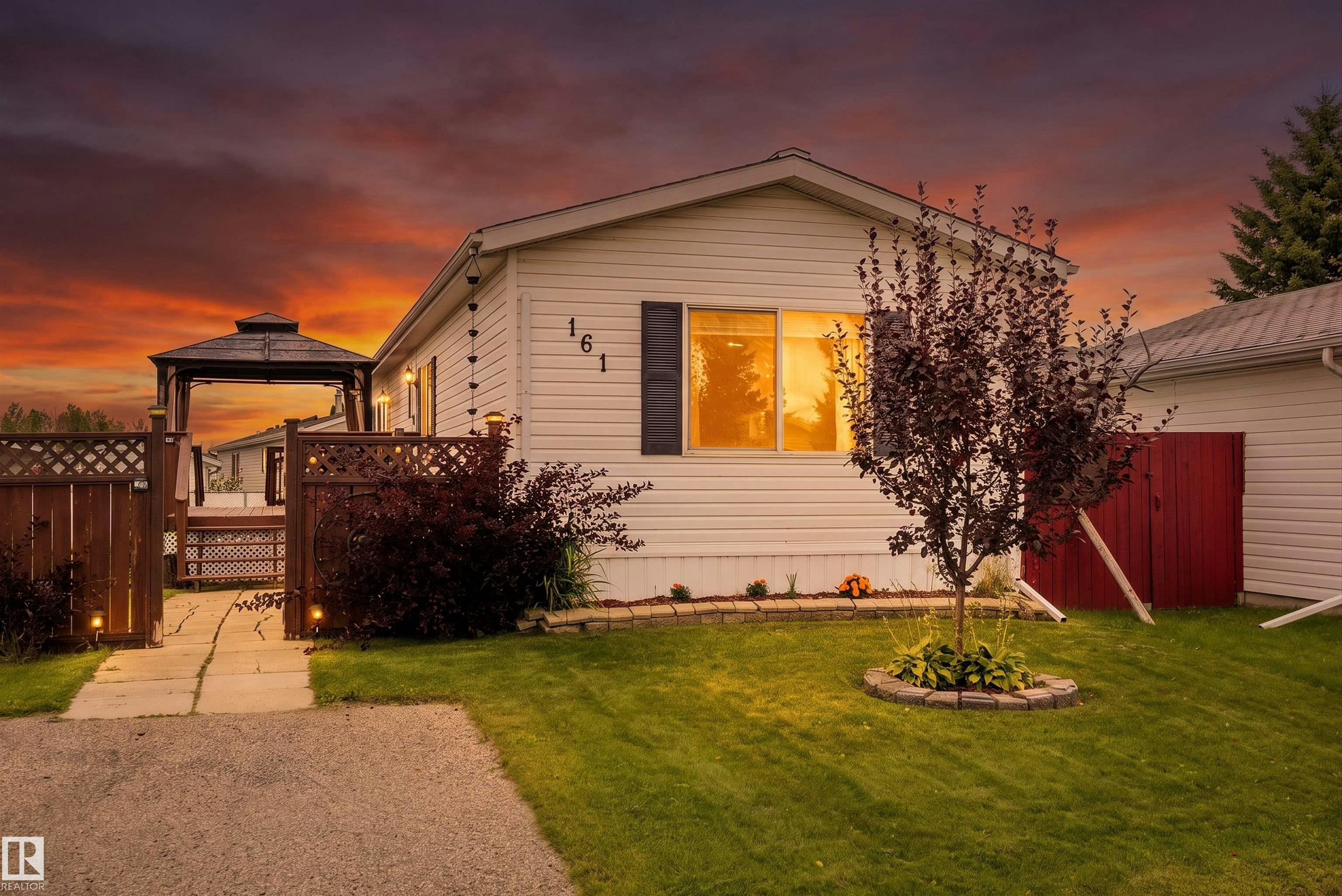 161-3400 48 Street, Stony Plain, AB, T7Z 1R9