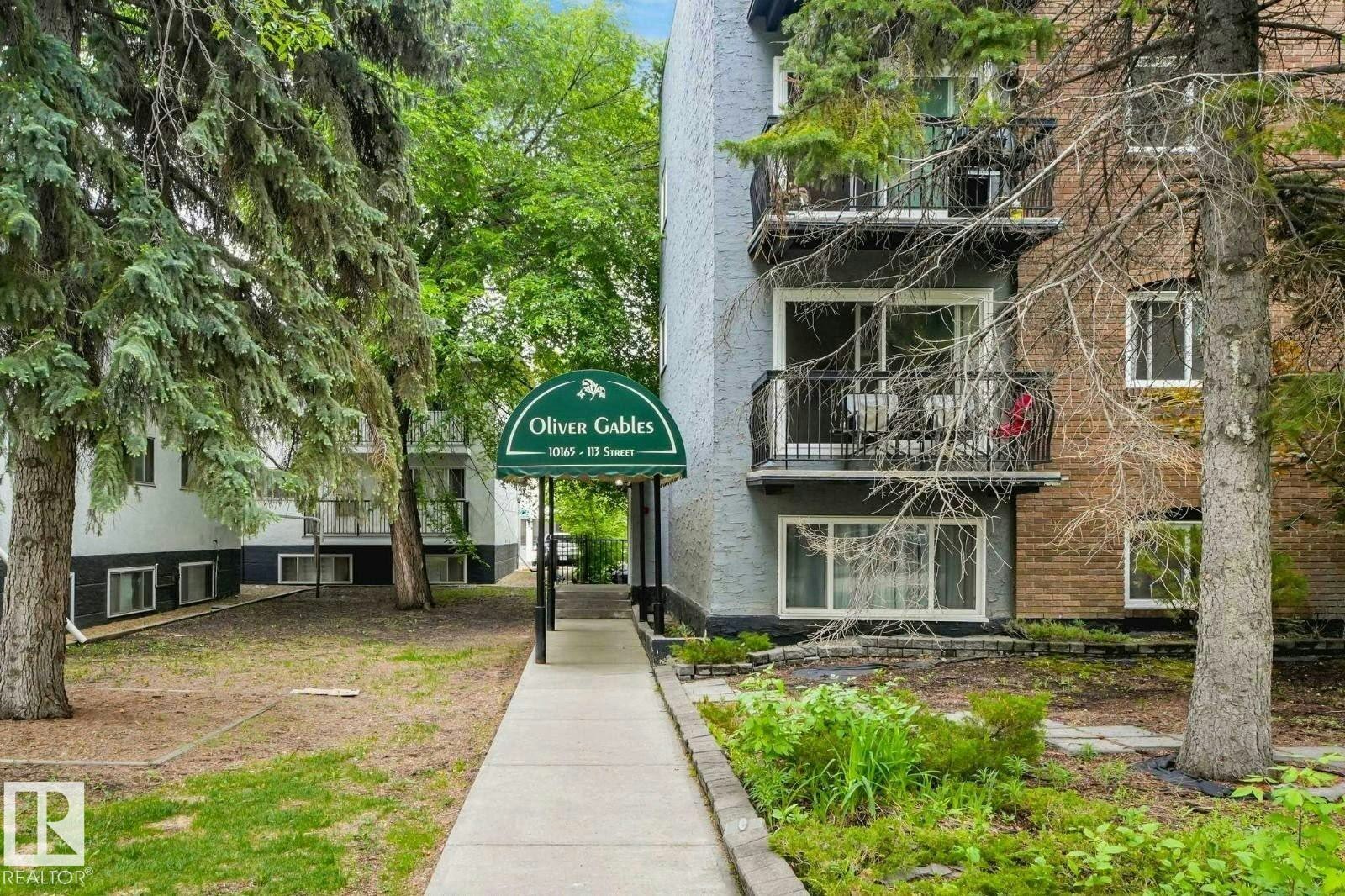 304-10165 113 Street, Edmonton, AB, T5K 1P1