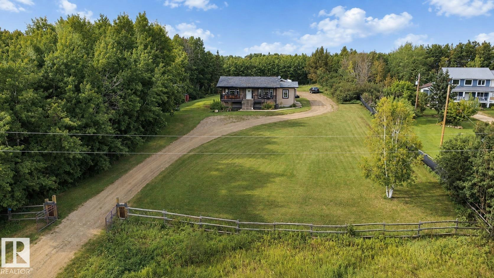 327 50419 Range Road 203, Rural Beaver County, AB, T0B 4J2