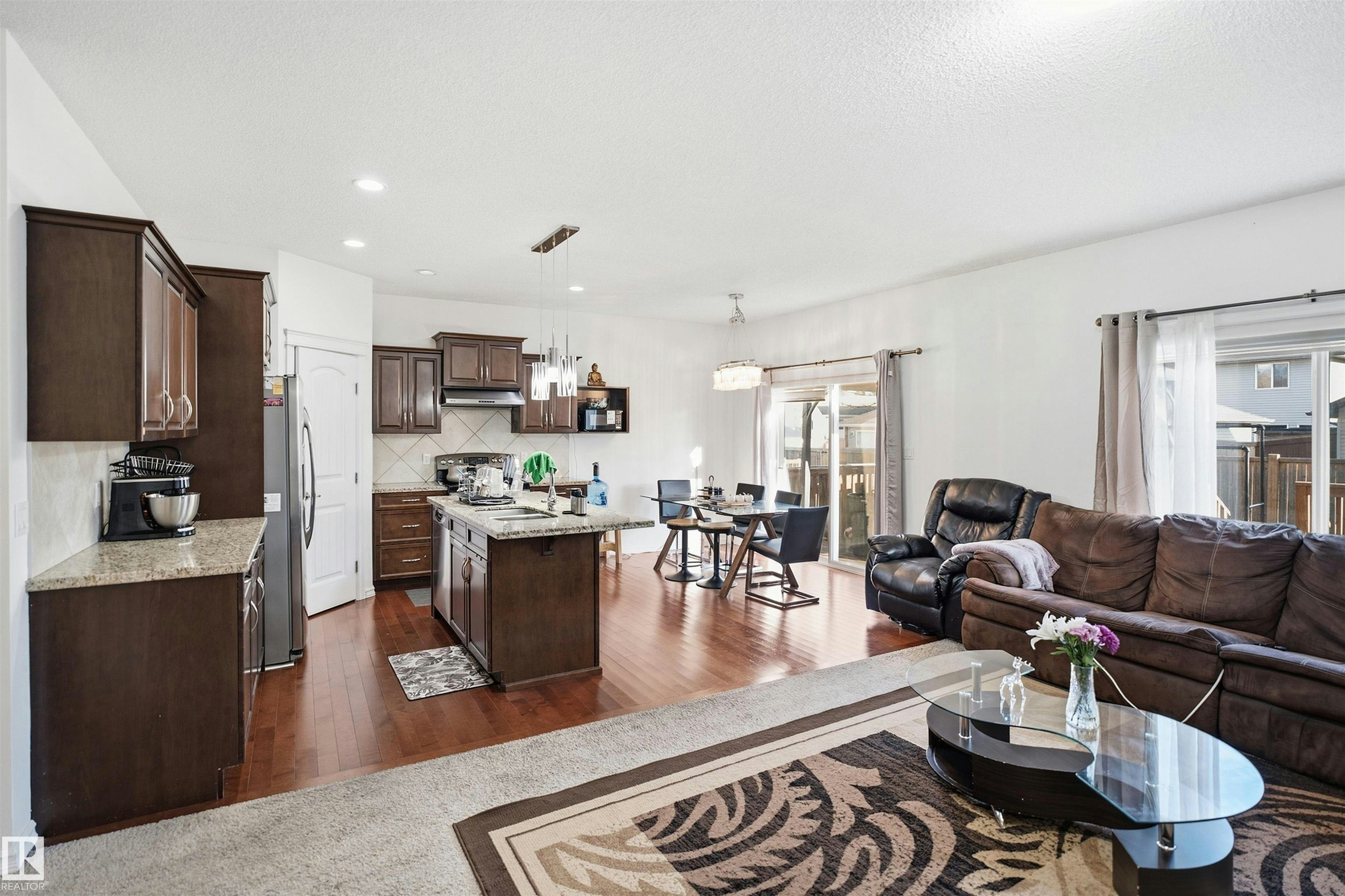 1523 36 Avenue, Edmonton, AB, T6T 0M5 - 13