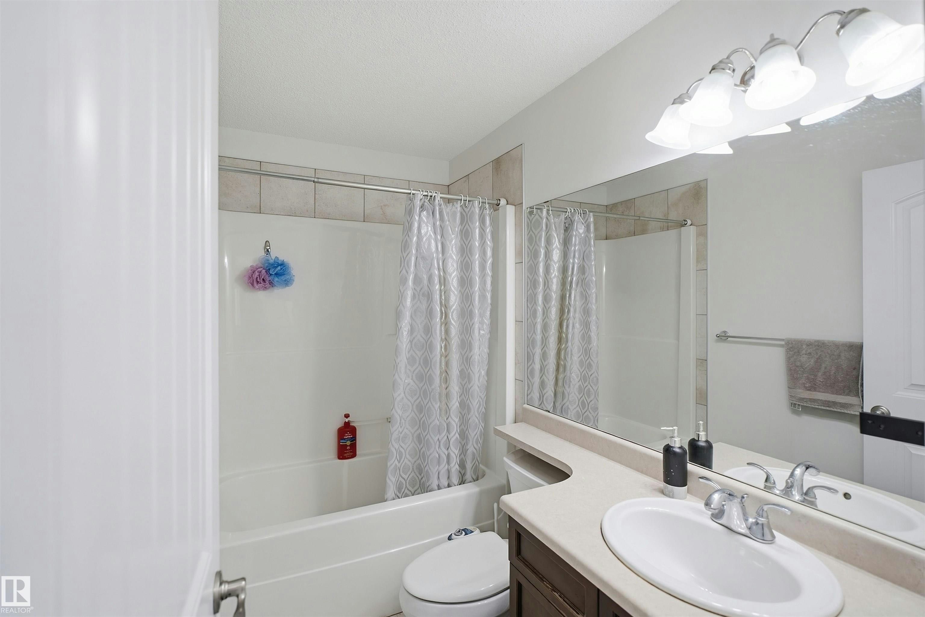 1523 36 Avenue, Edmonton, AB, T6T 0M5 - 28