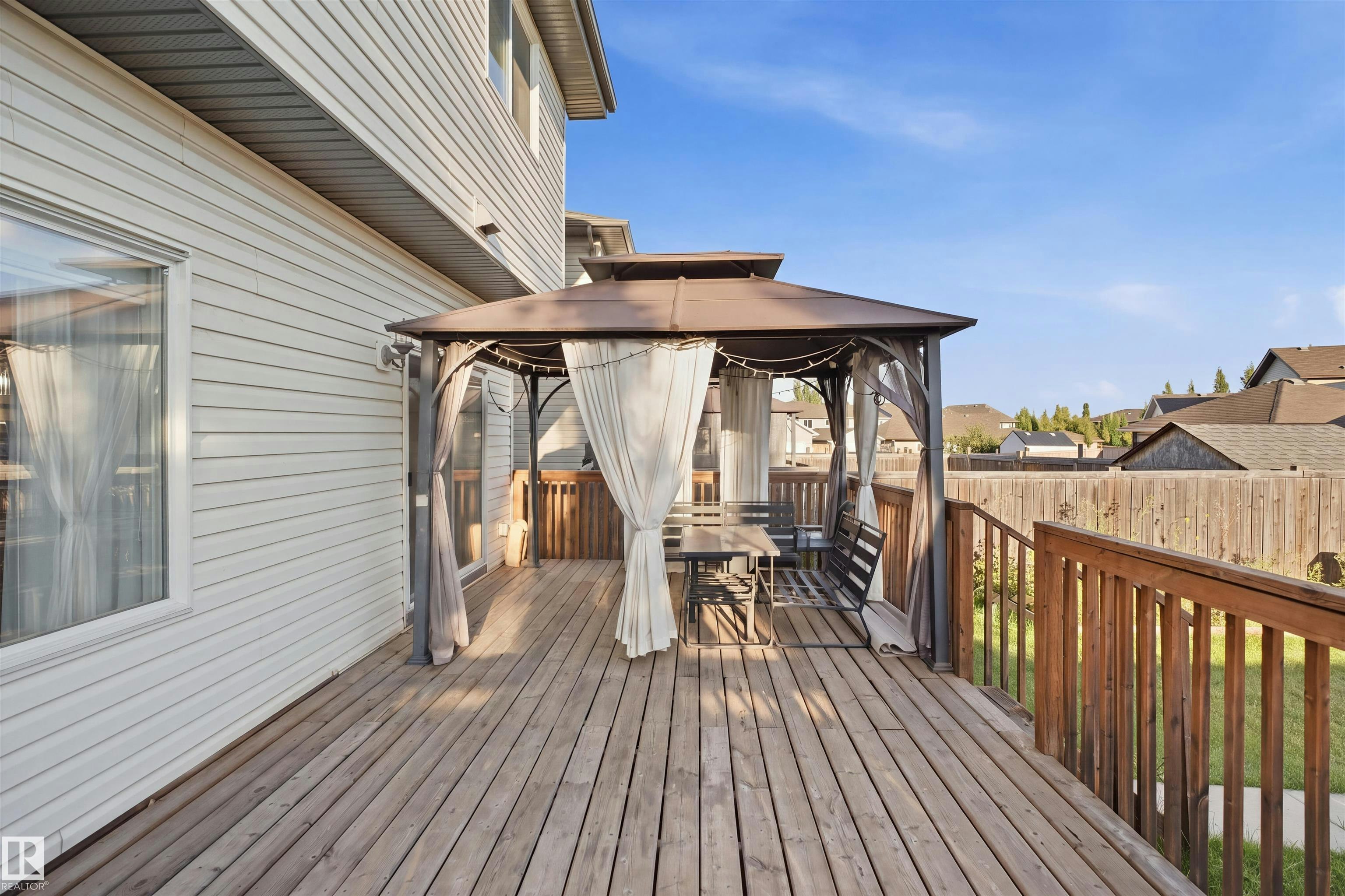 1523 36 Avenue, Edmonton, AB, T6T 0M5 - 50