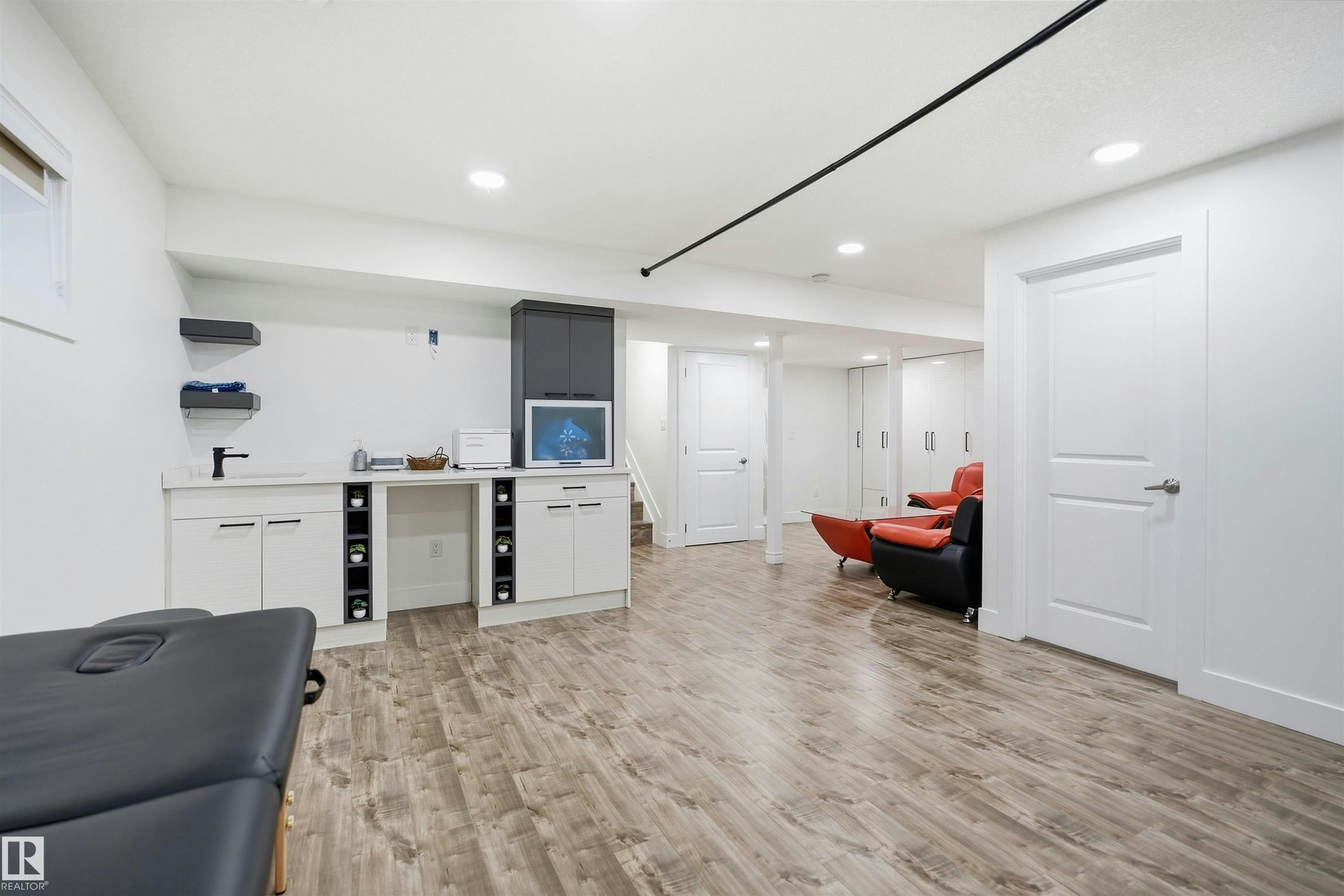 1523 36 Avenue, Edmonton, AB, T6T 0M5 - 44