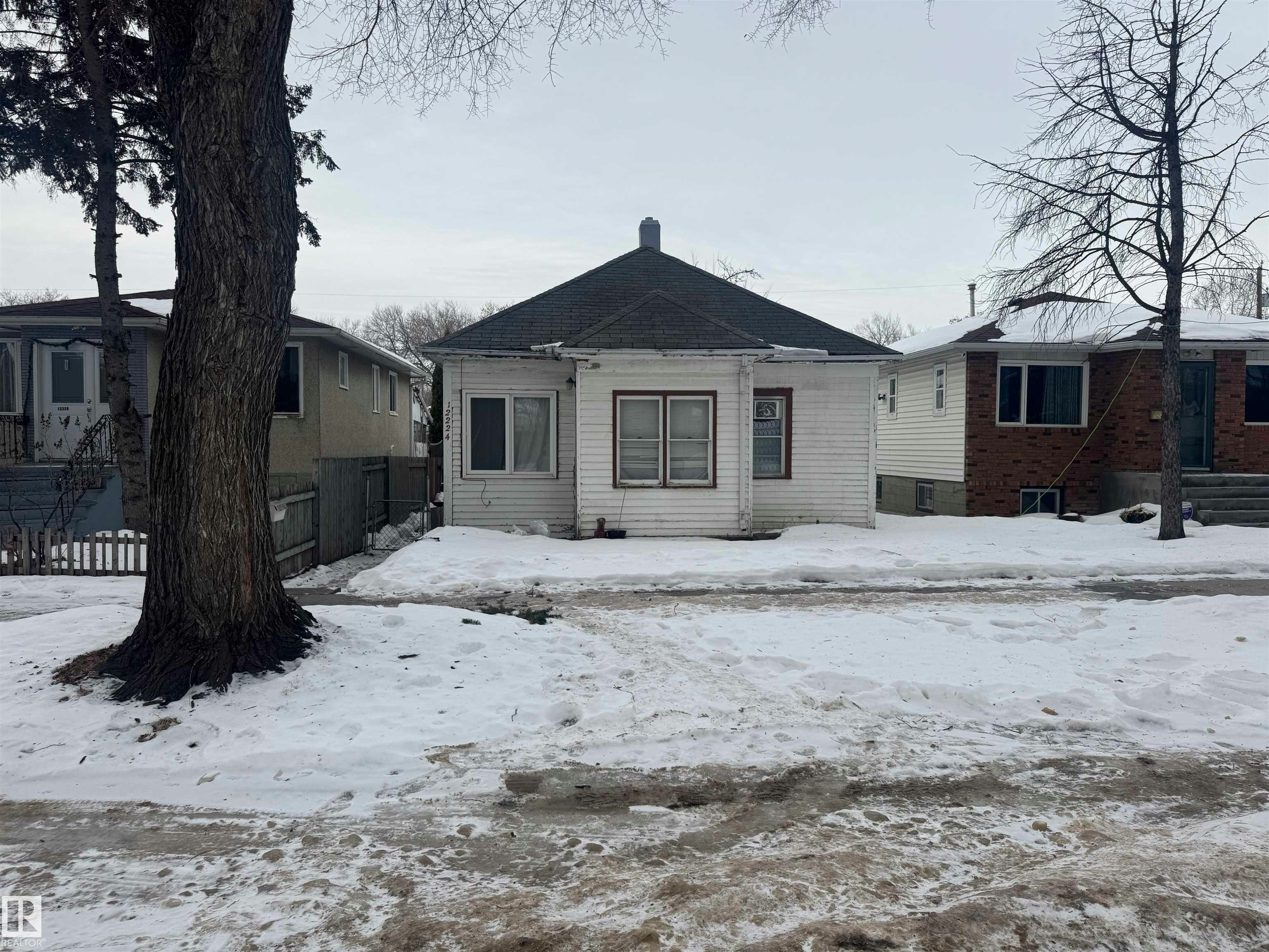 12224 93 Street, Edmonton, AB, T5G 1G1