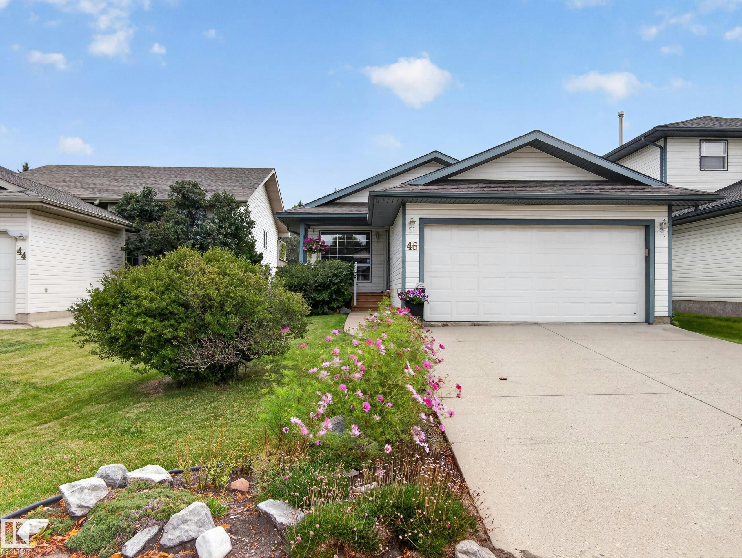 46 Hawthorne Crescent, St. Albert, AB, T8N 6N7