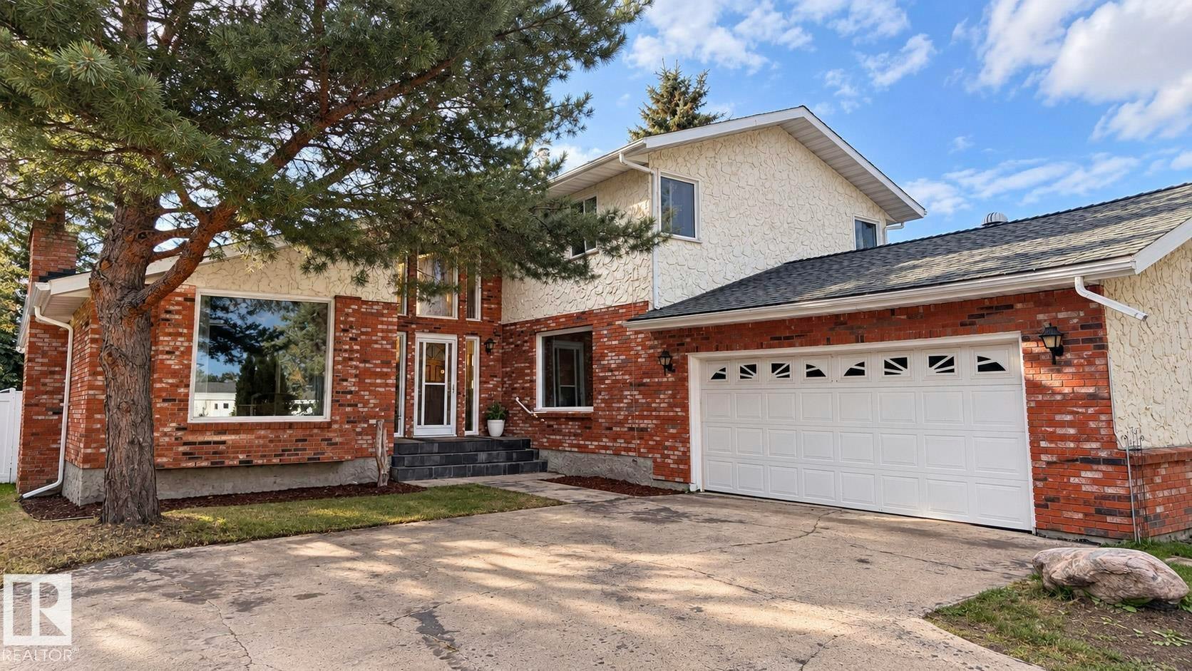 4114 48a Street, Vegreville, AB, T9C 1B3