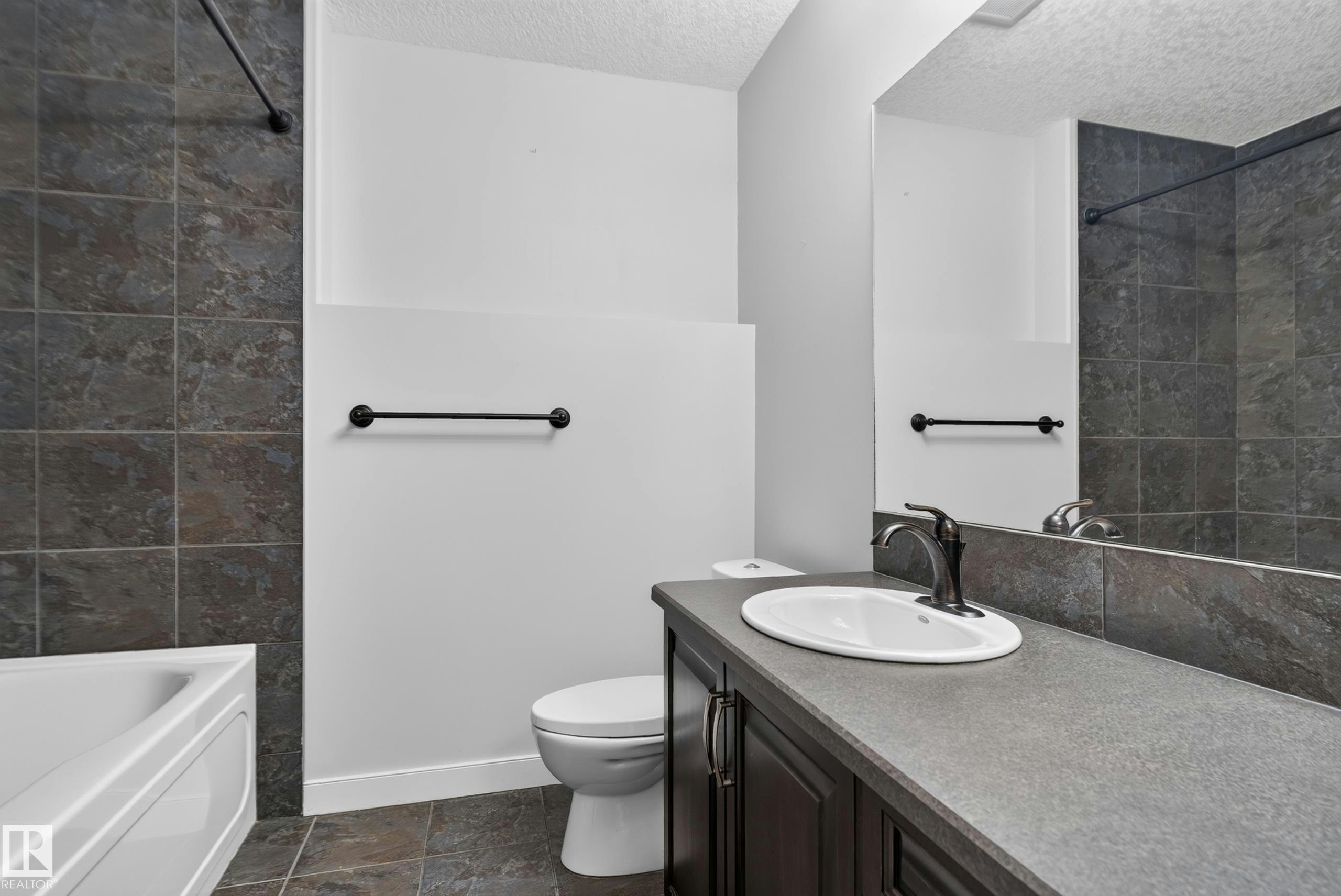 904 Armitage Court, Edmonton, AB, T6W 0K6 - 49