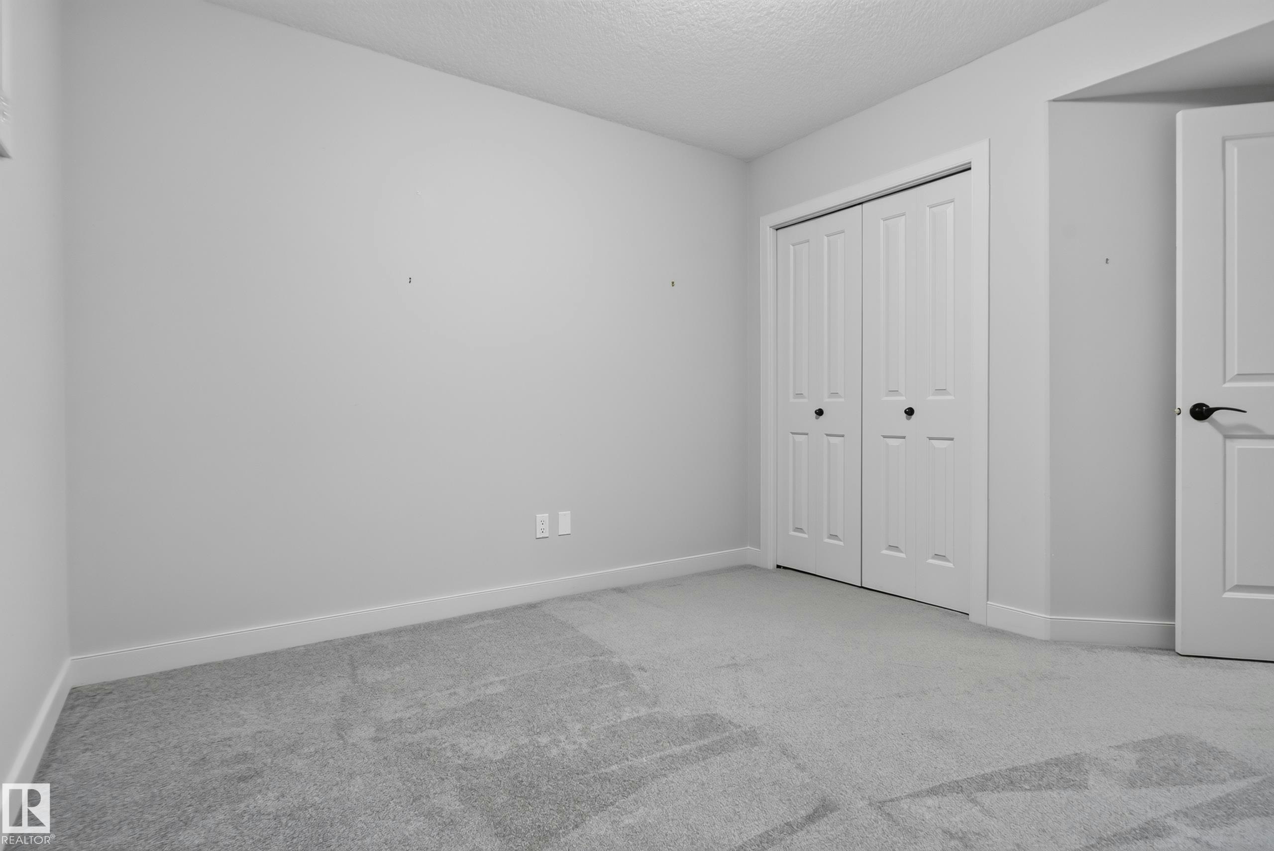 904 Armitage Court, Edmonton, AB, T6W 0K6 - 48