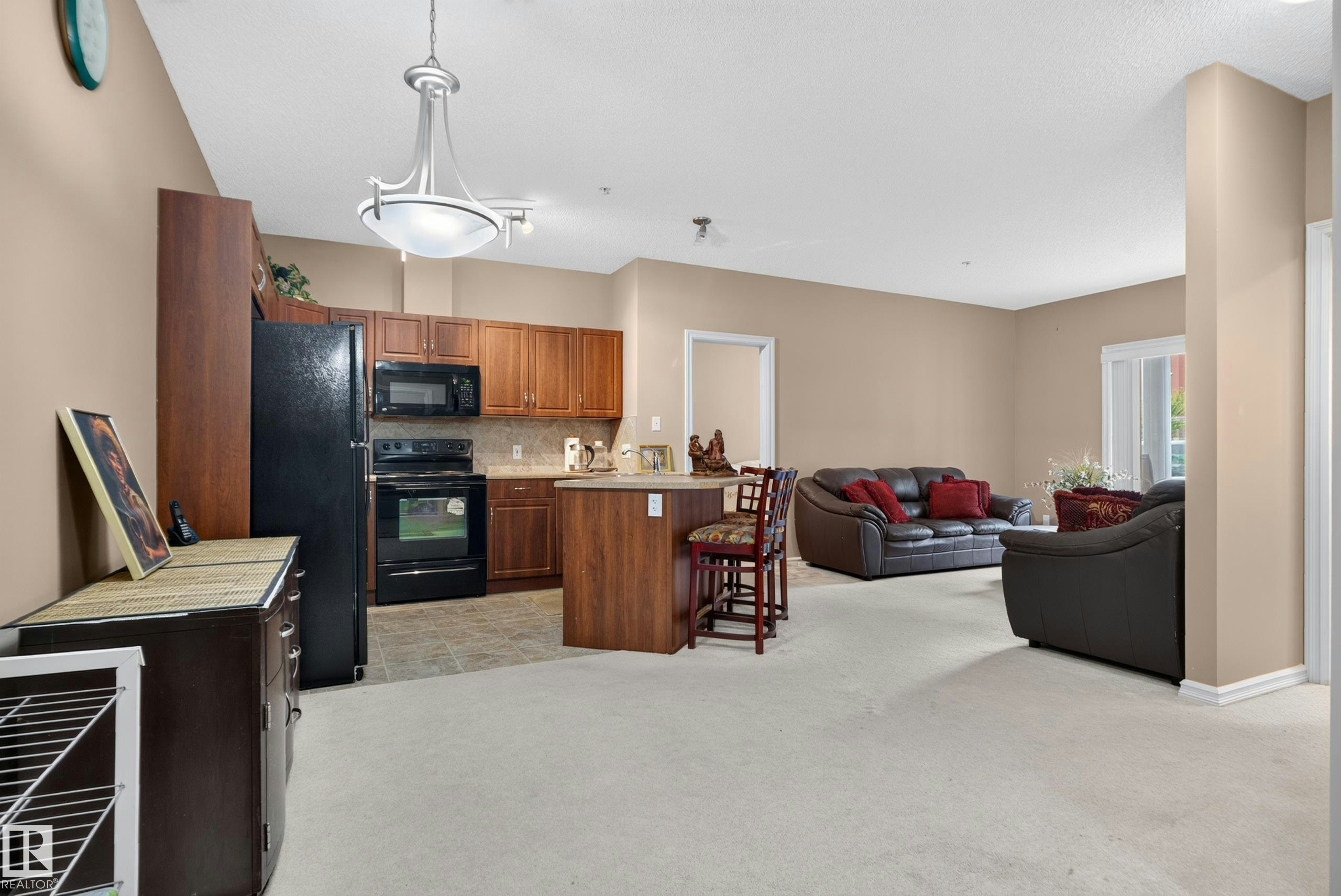 119-263 Macewan Road - 5