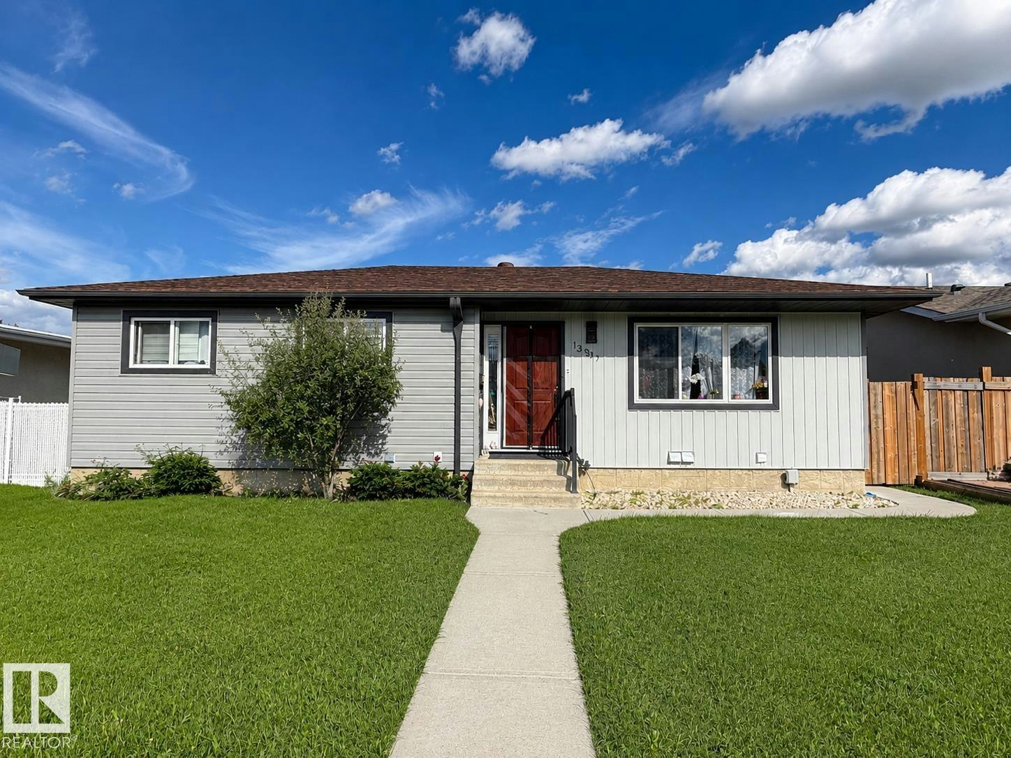 13907 88 Street, Edmonton, AB, T5E 3J1