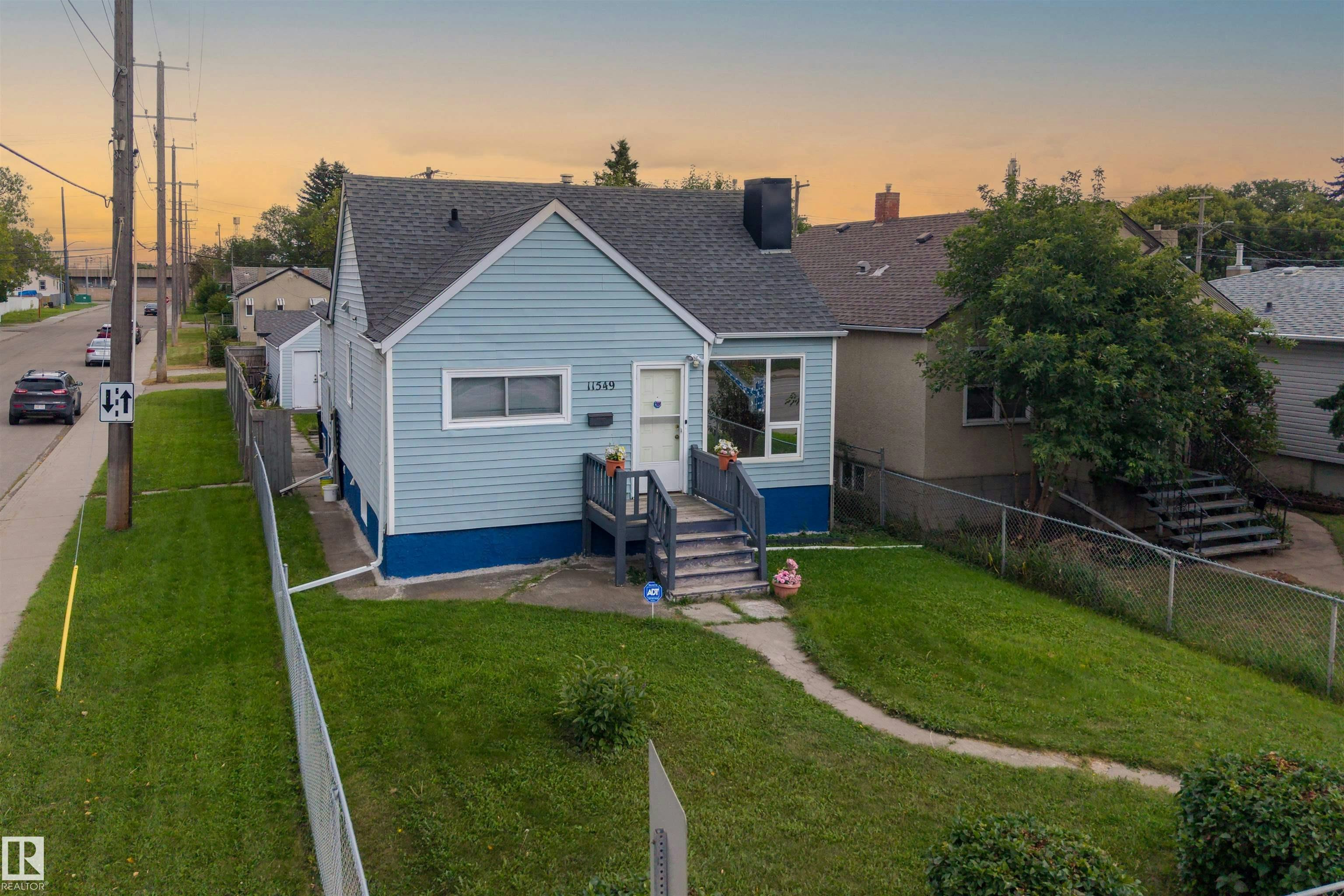 11549 82 Street, Edmonton, AB, T5B 2V7