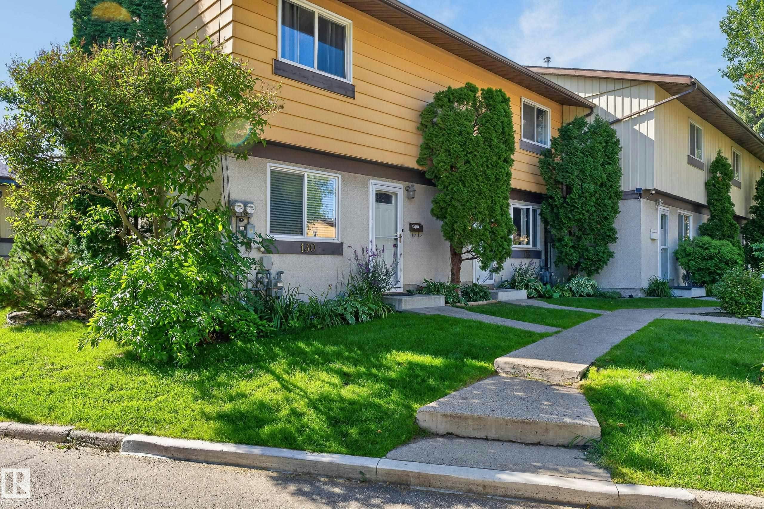 130 Woodstock NW, Edmonton, AB, T5T 0H6