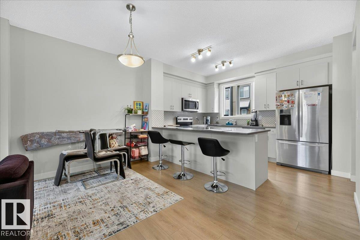 84-16903 68 Street, Edmonton, AB, T5Z 0R1 - 23