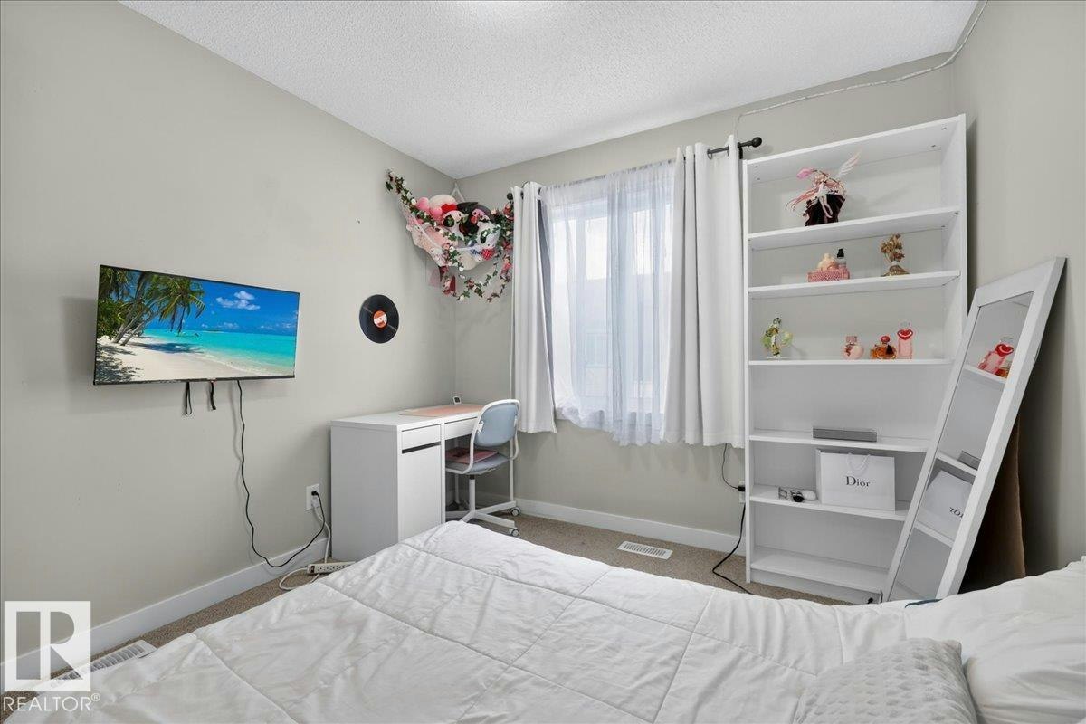 84-16903 68 Street, Edmonton, AB, T5Z 0R1 - 41