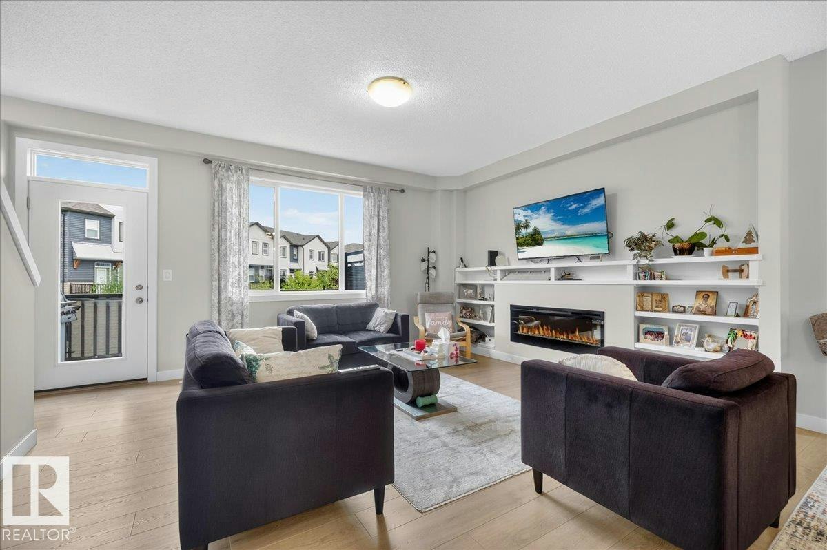 84-16903 68 Street, Edmonton, AB, T5Z 0R1 - 18