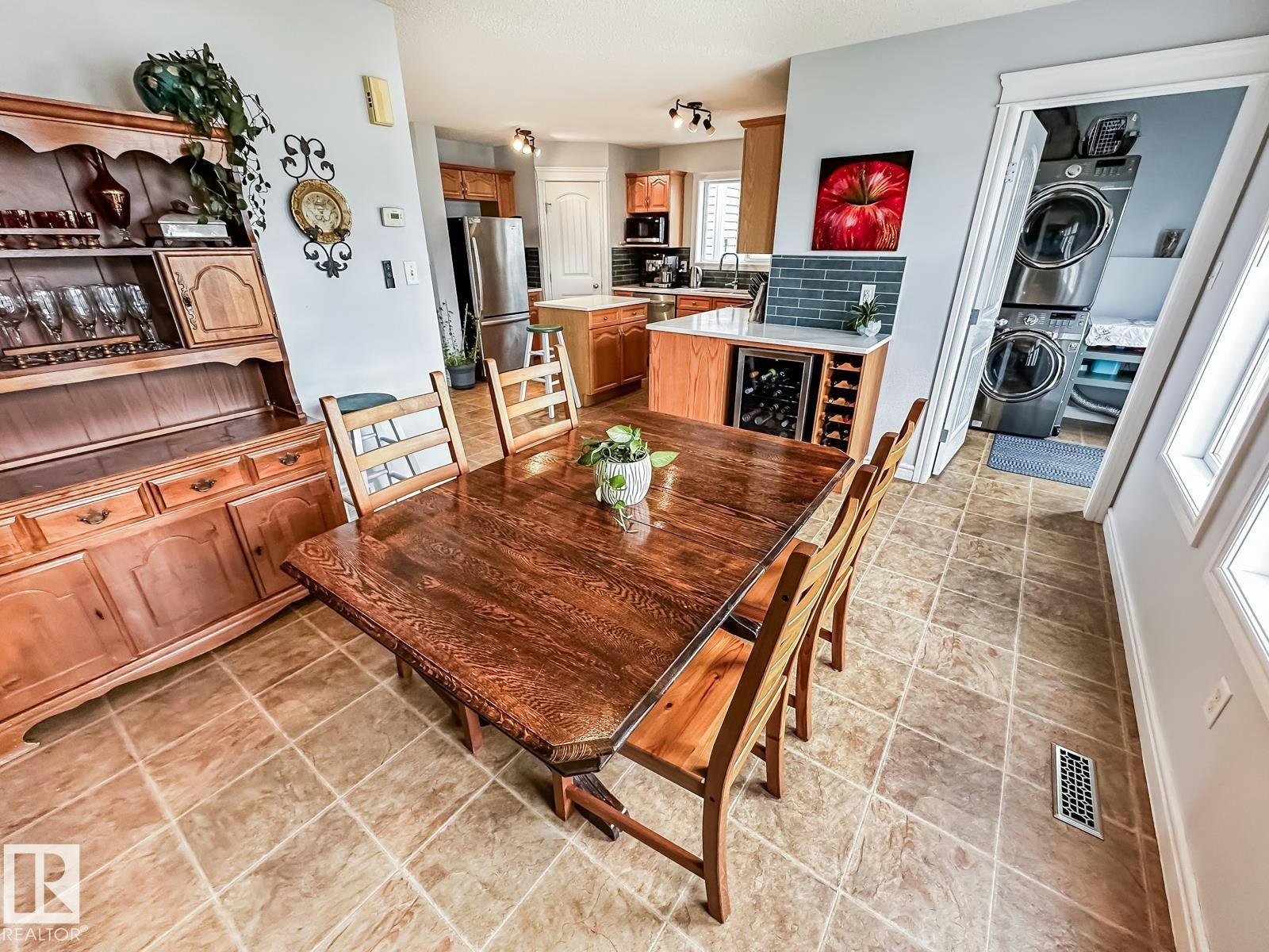 12060 19 Avenue, Edmonton, AB, T6W 1W5 - 16