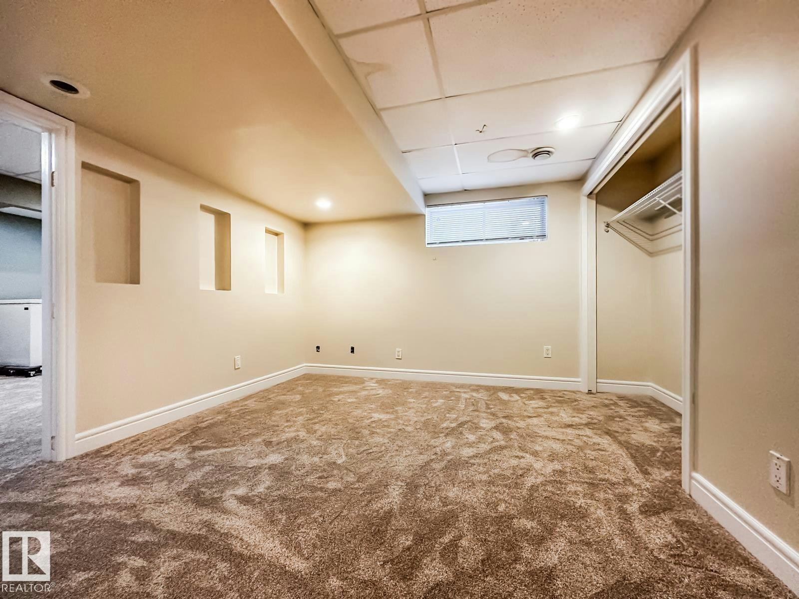 12060 19 Avenue, Edmonton, AB, T6W 1W5 - 37