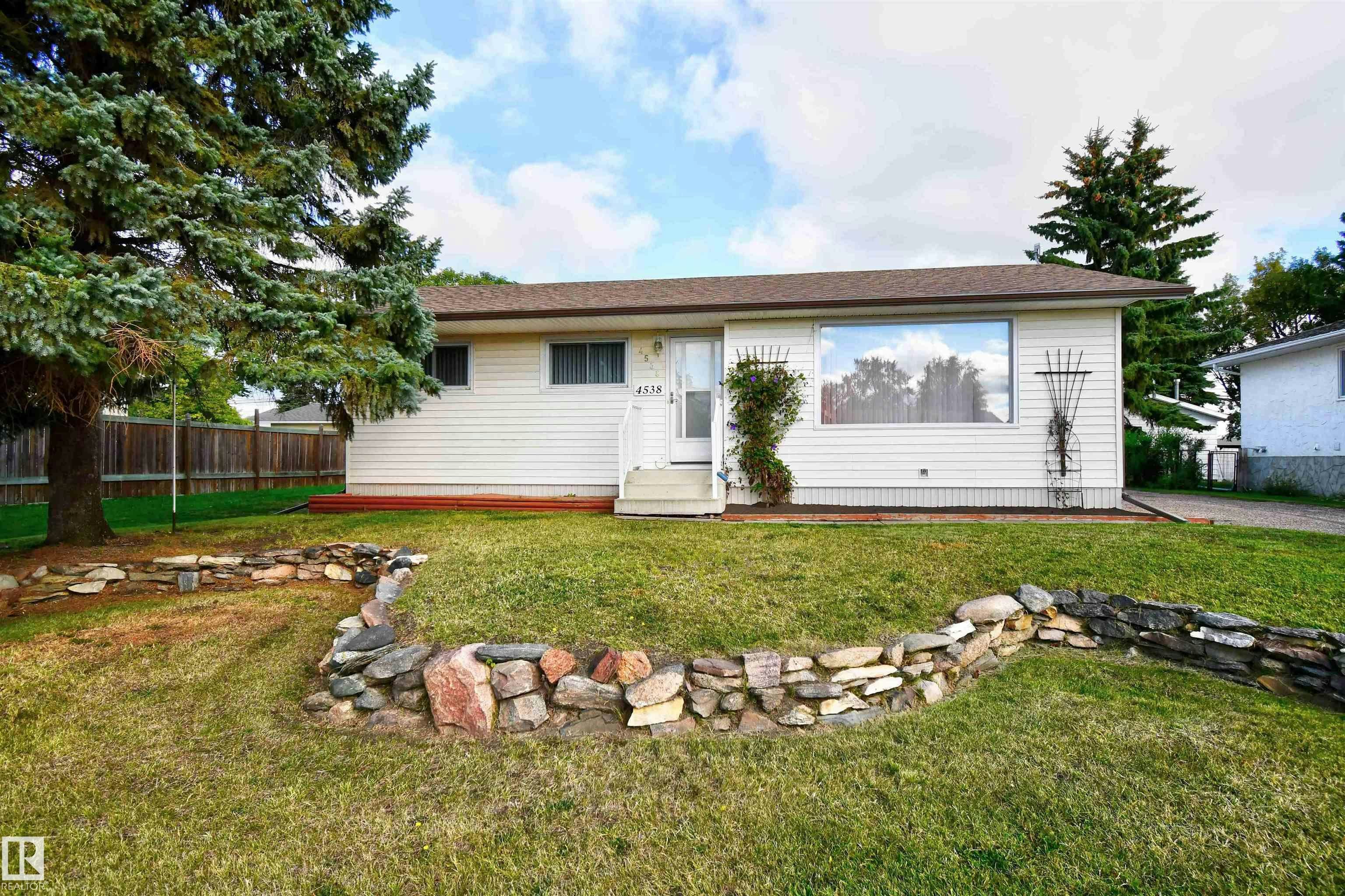4538 46 Avenue, St. Paul Town, AB, T0A 3A3