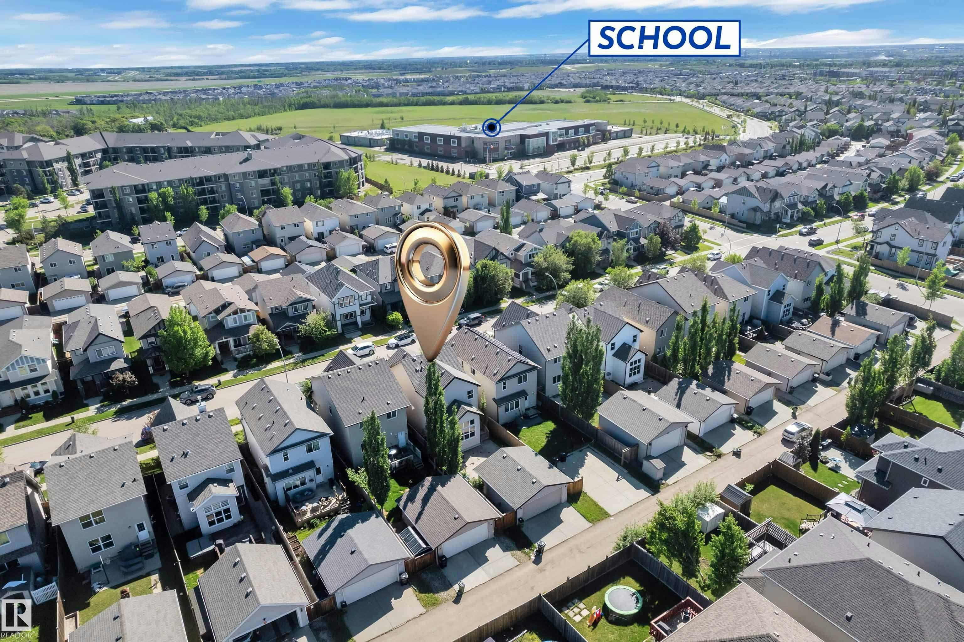 621 Mcdonough Link Link NW, Edmonton, AB, T5Y 0M8