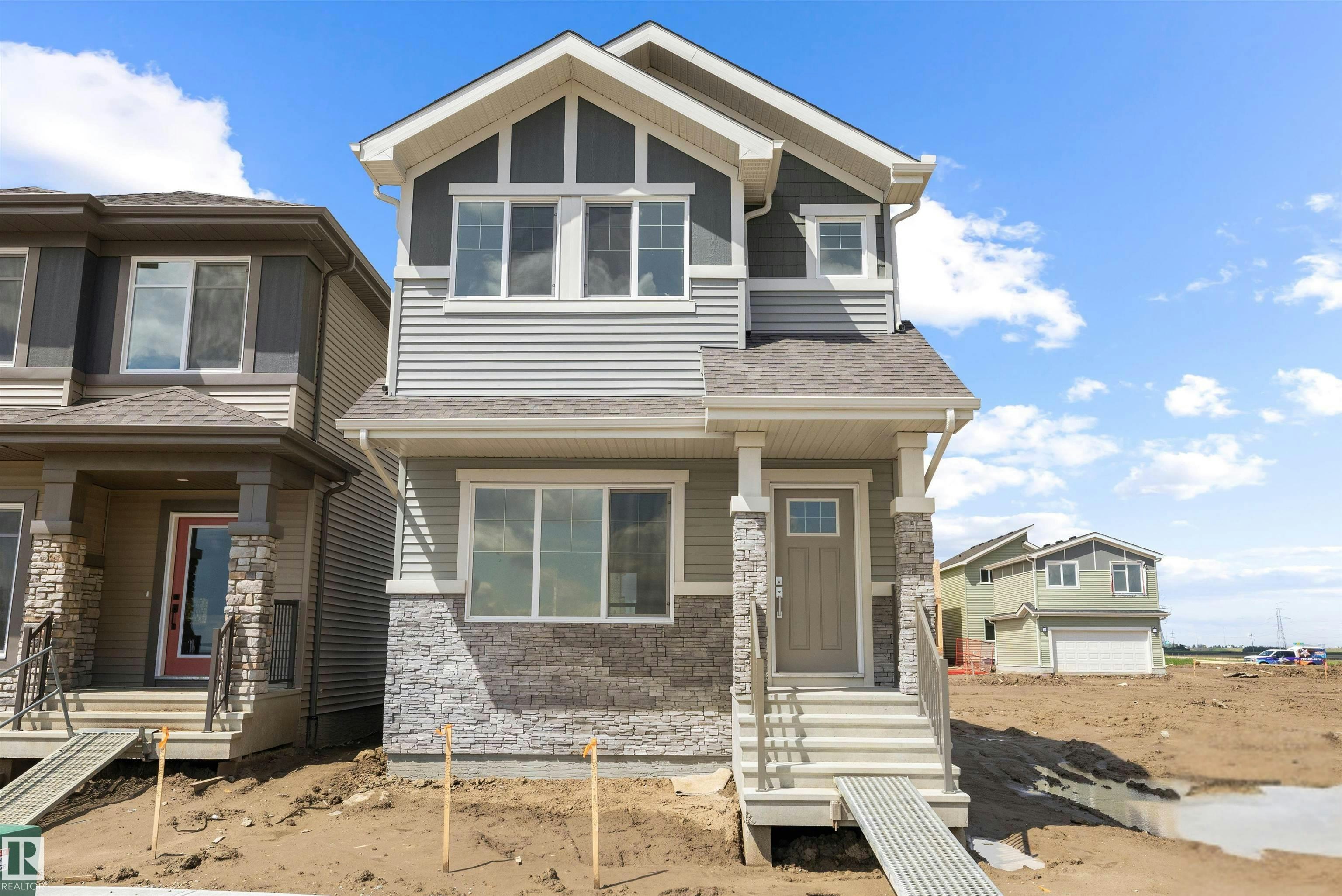 15656 3 Street, Edmonton, AB, T5Y 4M3