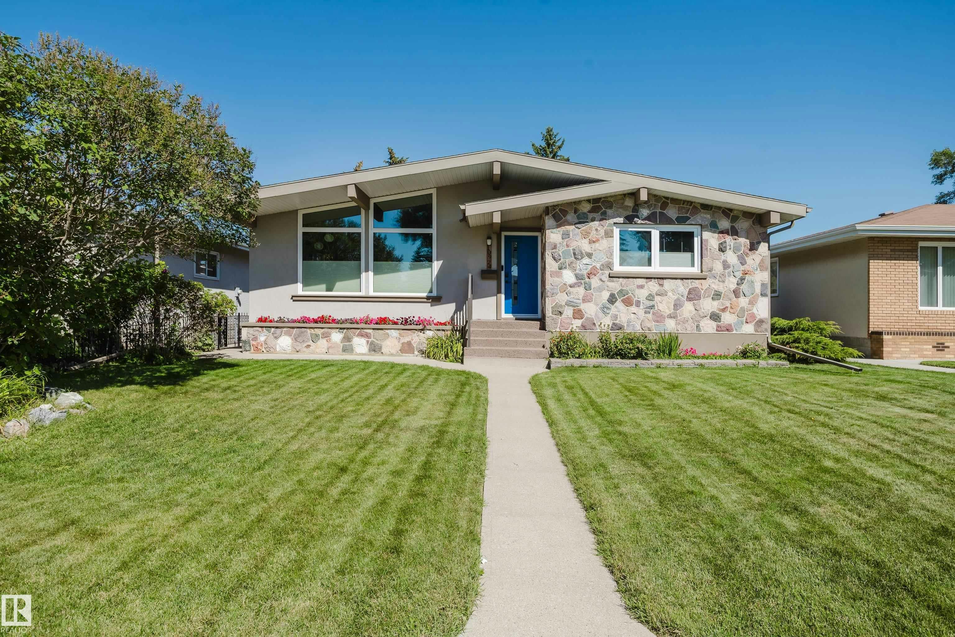 10924 35a Avenue, Edmonton, AB, T6J 0A3