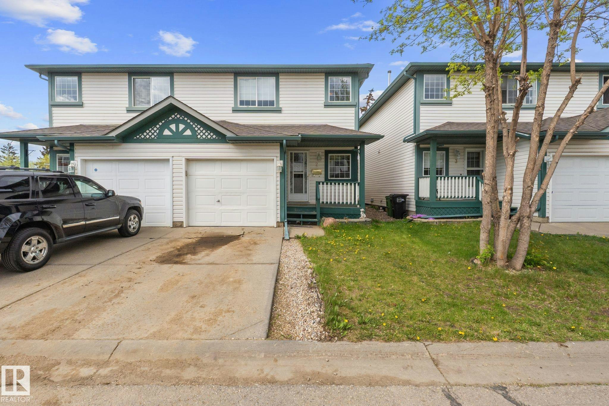 #2 15215 126st, Edmonton, AB, T5X 5Z3