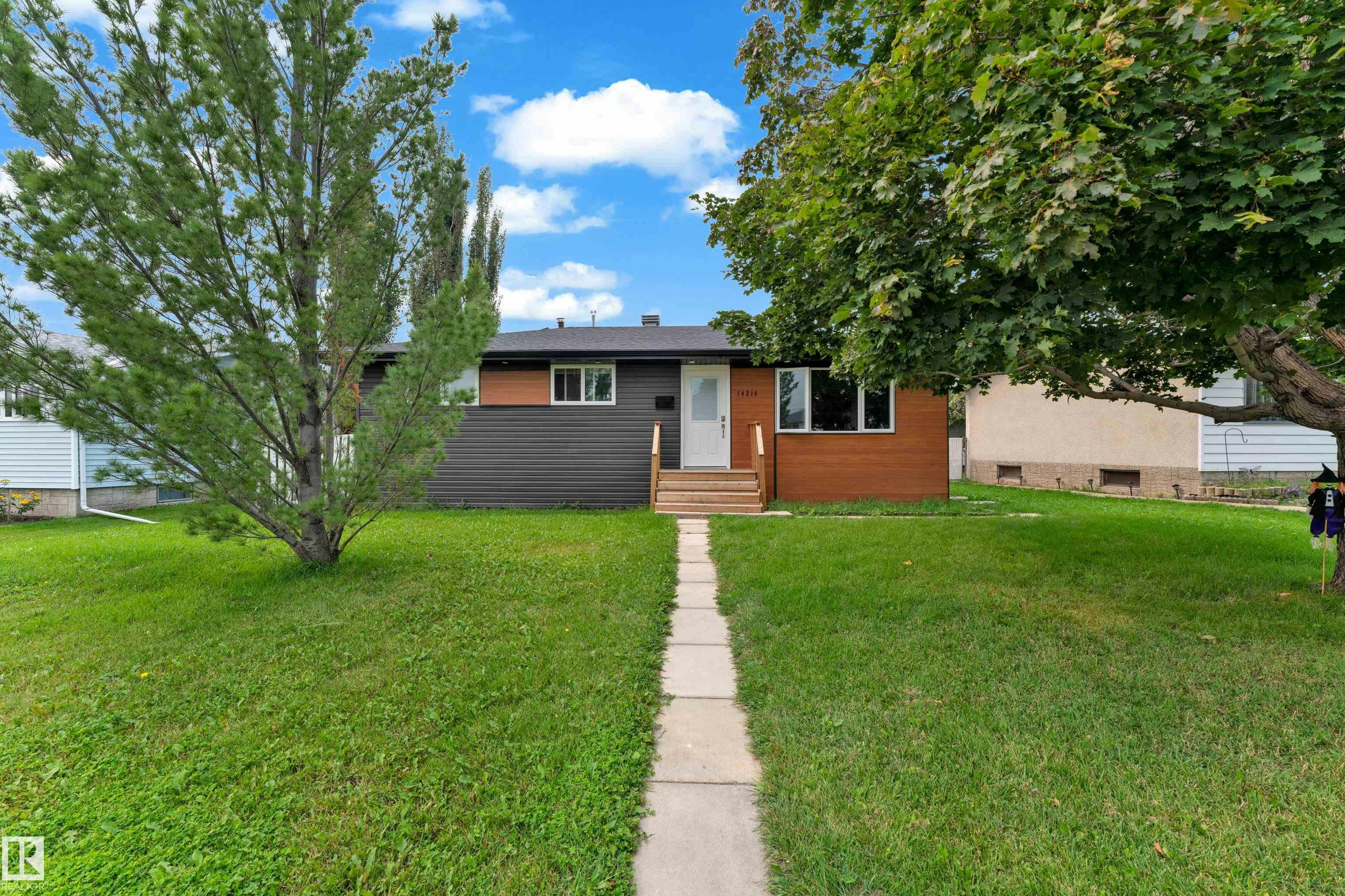 14216 58 Street, Edmonton, AB, T5A 1N4