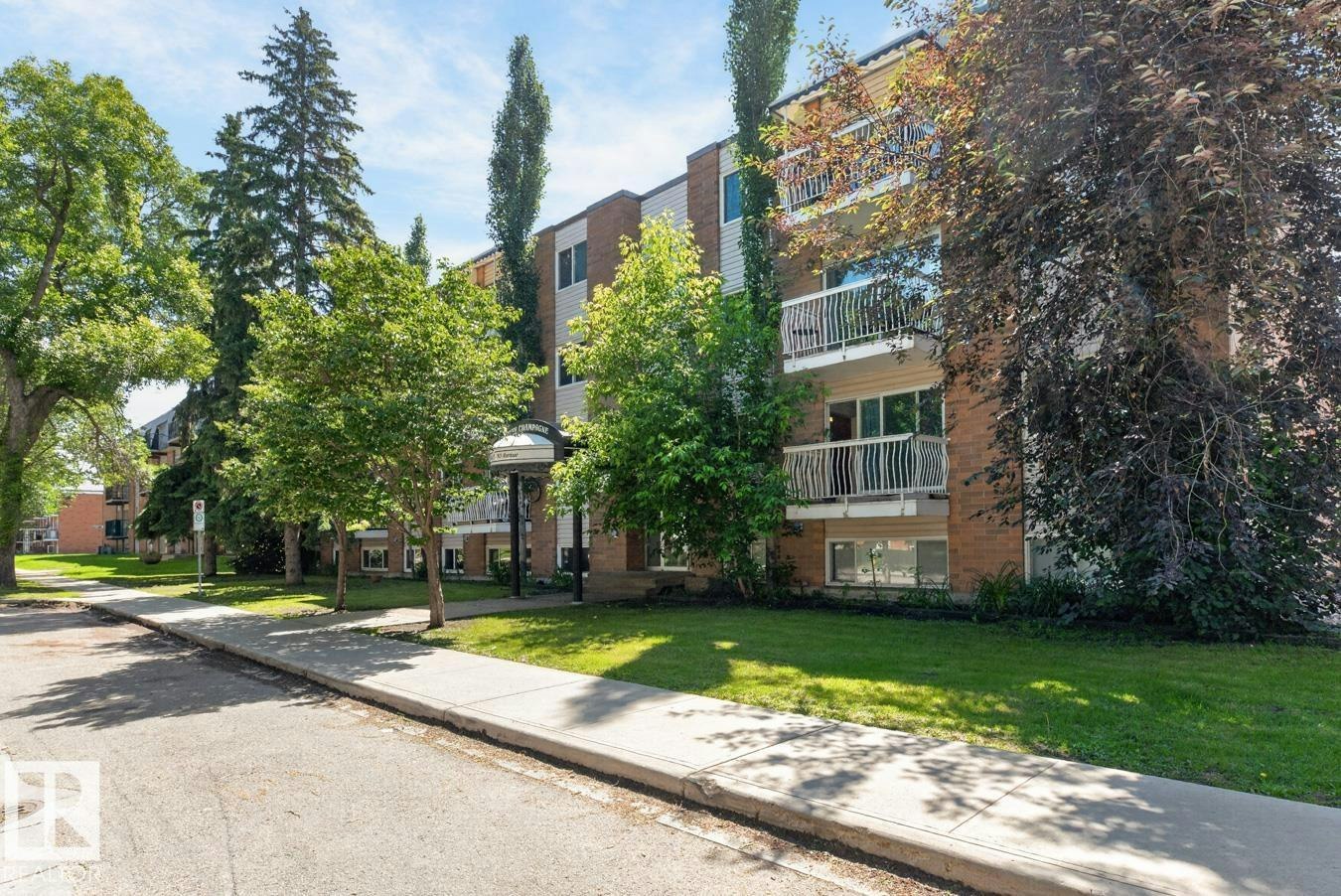 402-10625 83 Avenue, Edmonton, AB, T6E 2E3