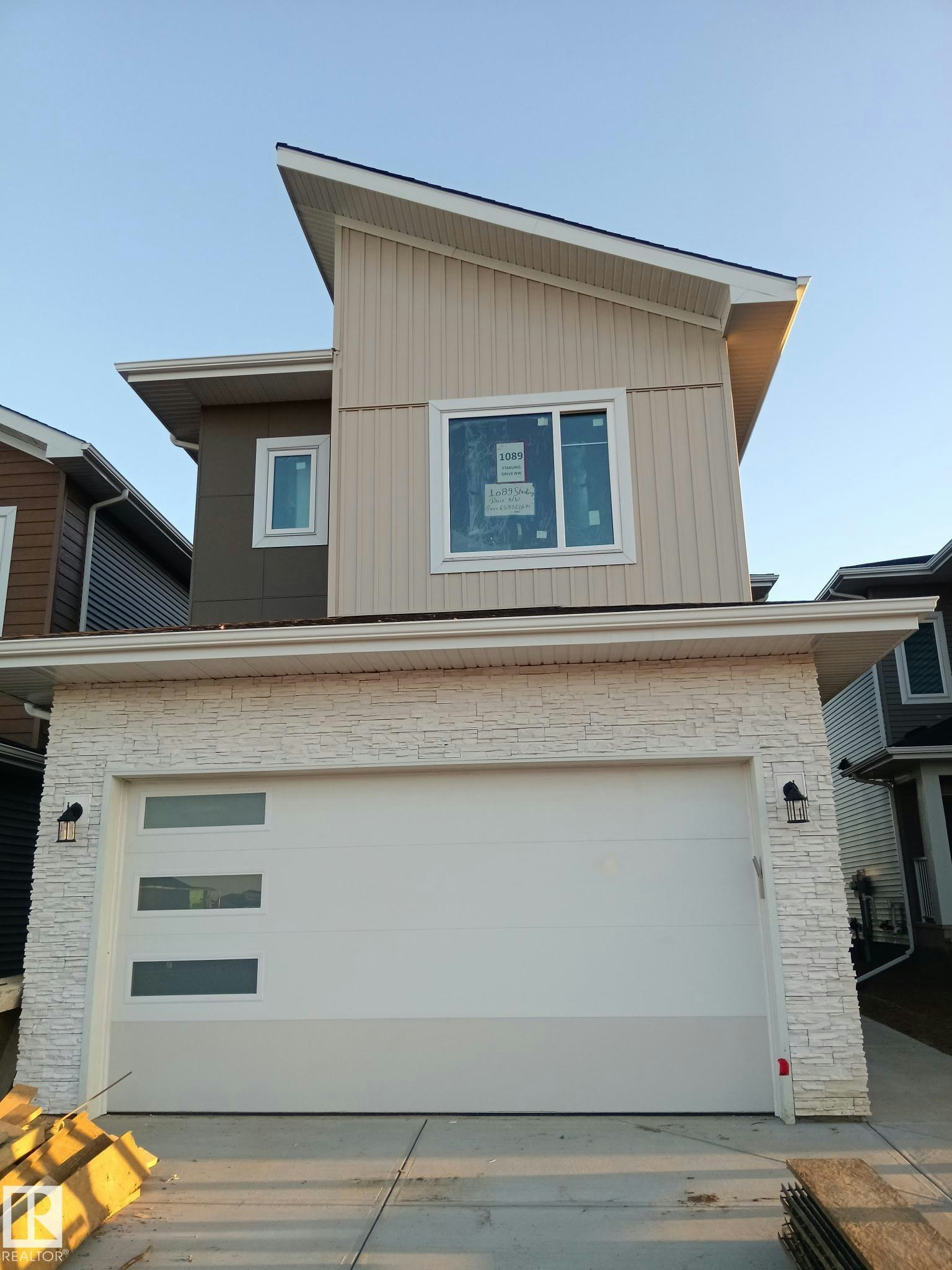 1089 Starling Drive, Edmonton, AB, T5S 0V4