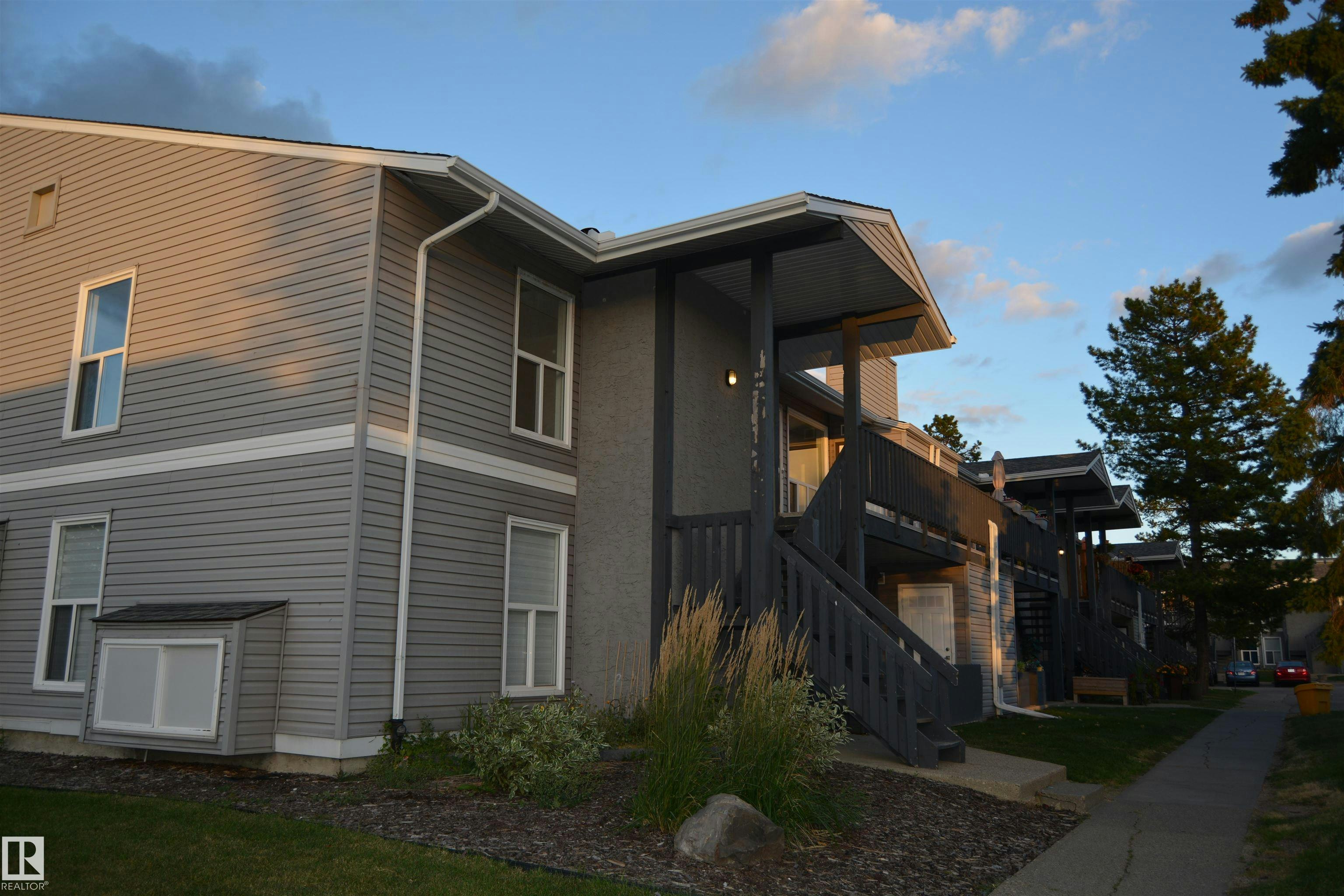 49-1503 Mill Woods Road E, Edmonton, AB, T6L 4C2