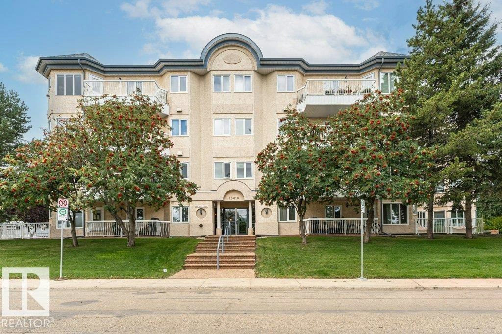 211-10610 76 Street, Edmonton, AB, T6A 3Y9