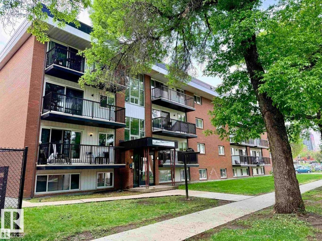 102-10149 83 Avenue, Edmonton, AB, T6E 2C5