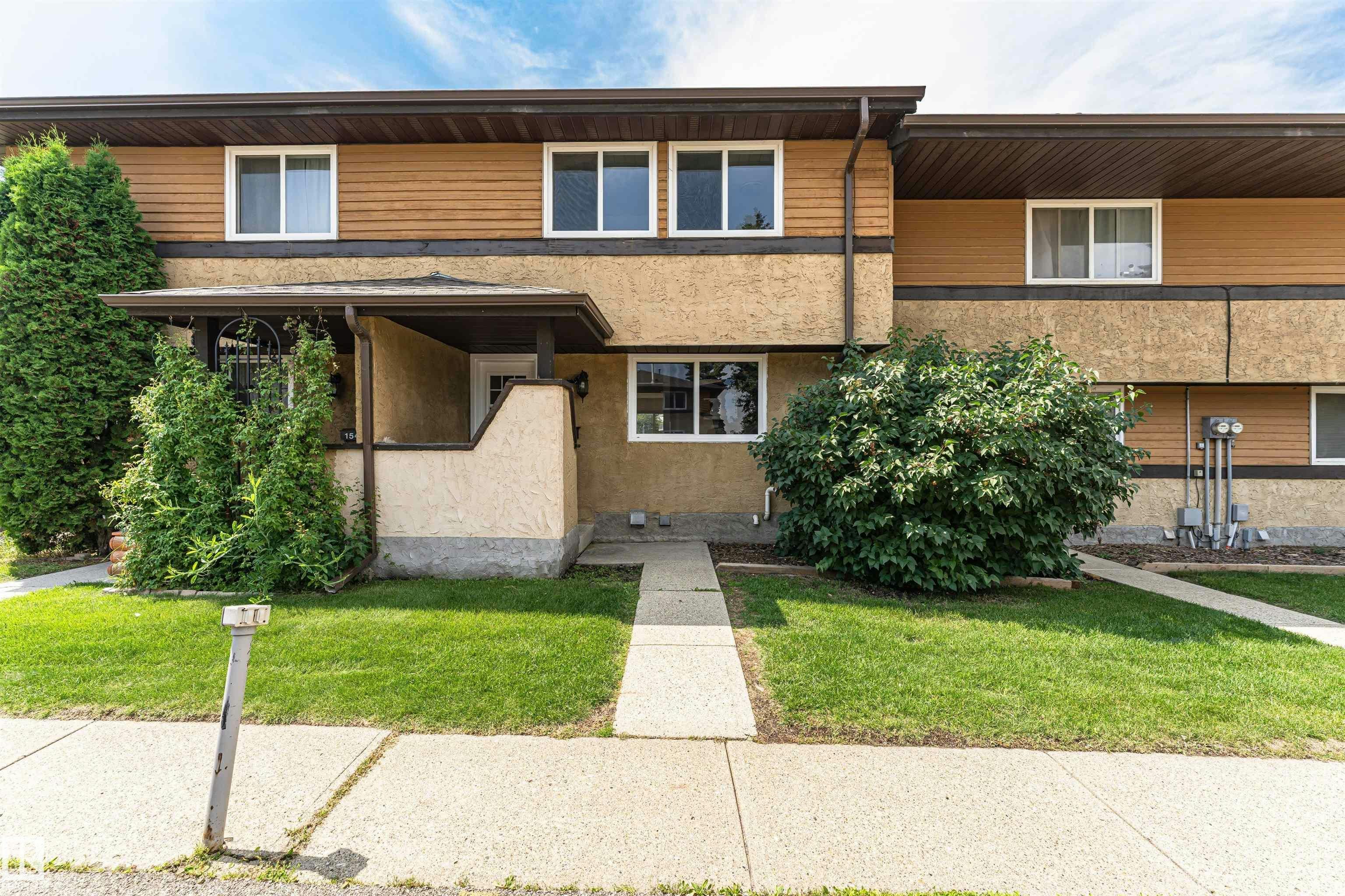 155 Woodborough Way, Edmonton, AB, T5Y 1N2