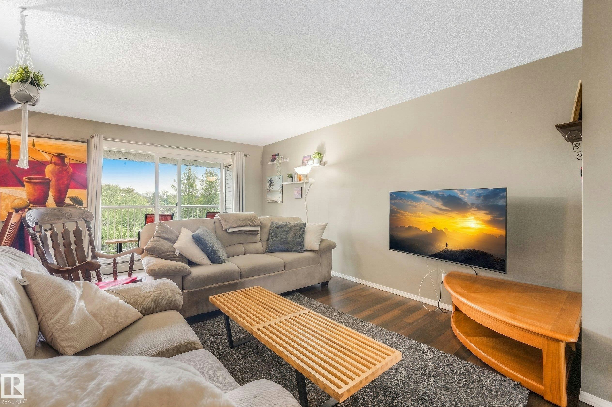 420-5125 Riverbend Road, Edmonton, AB, T6H 5K5
