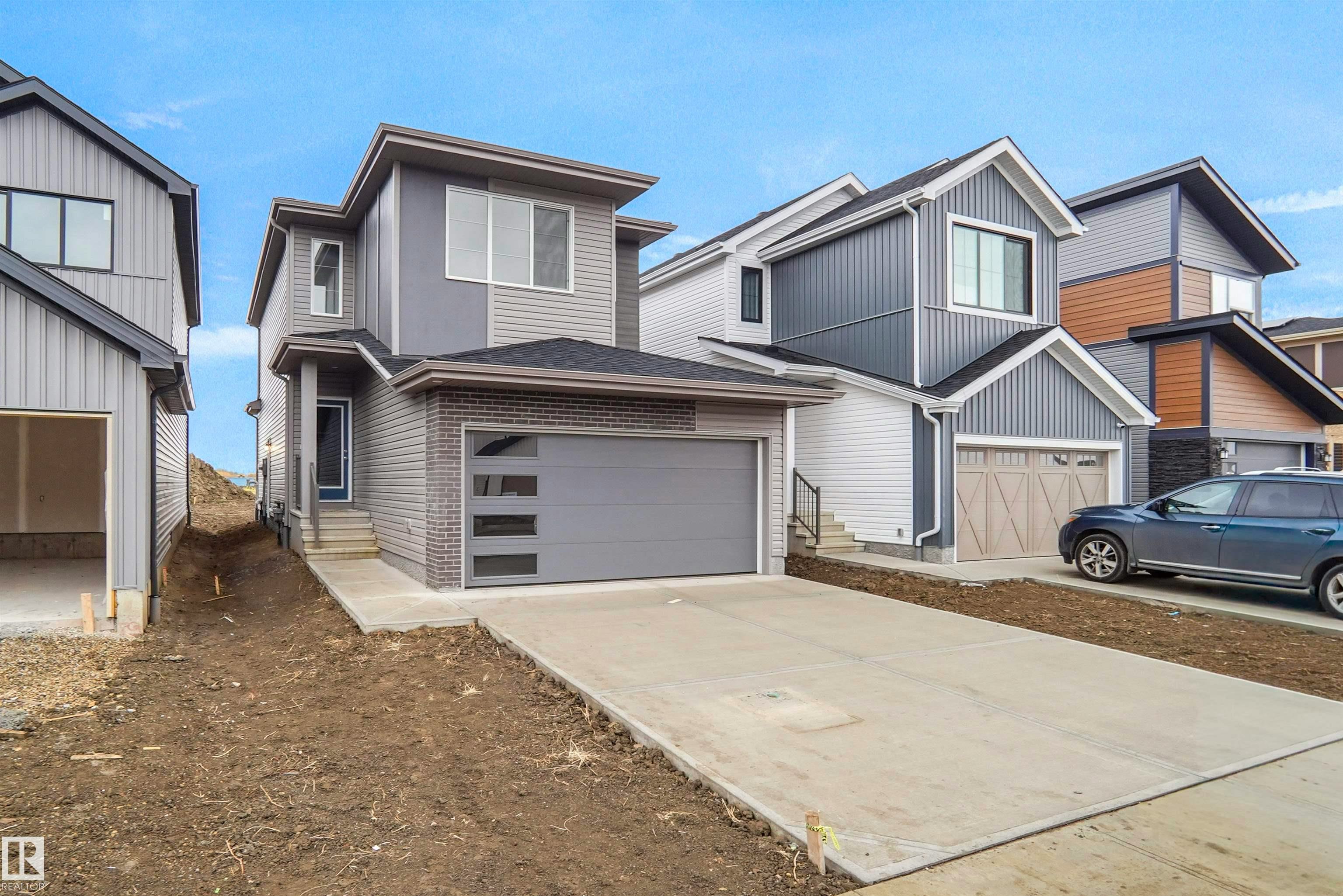 17740 7 Street, Edmonton, AB, T5Y 4E7