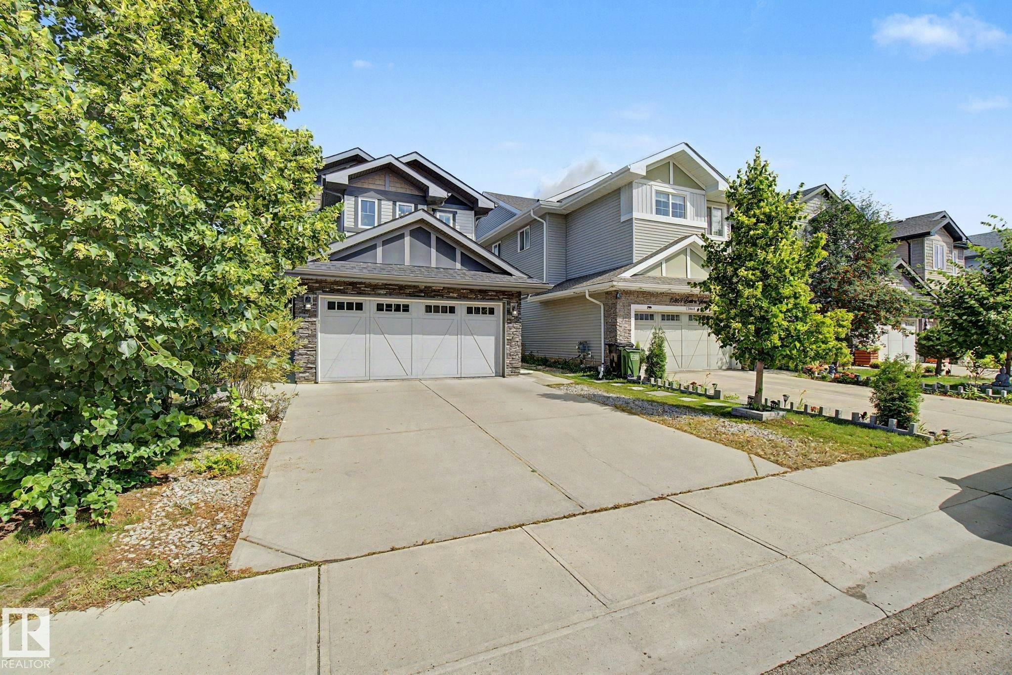 15868 10 Avenue, Edmonton, AB, T6W 2H2
