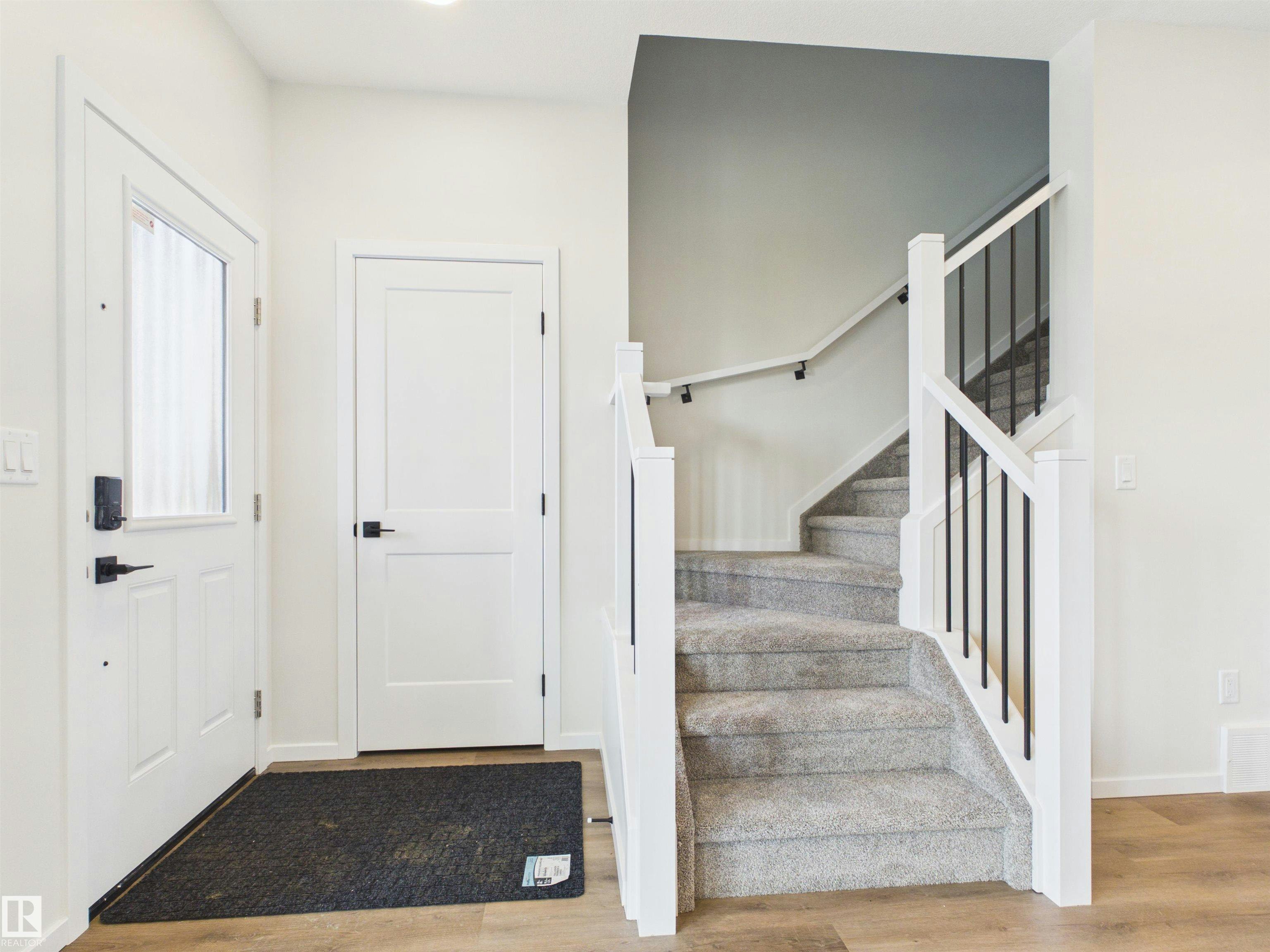 87 Sereno Lane, Fort Saskatchewan, AB, T8L 0Z9 - 2