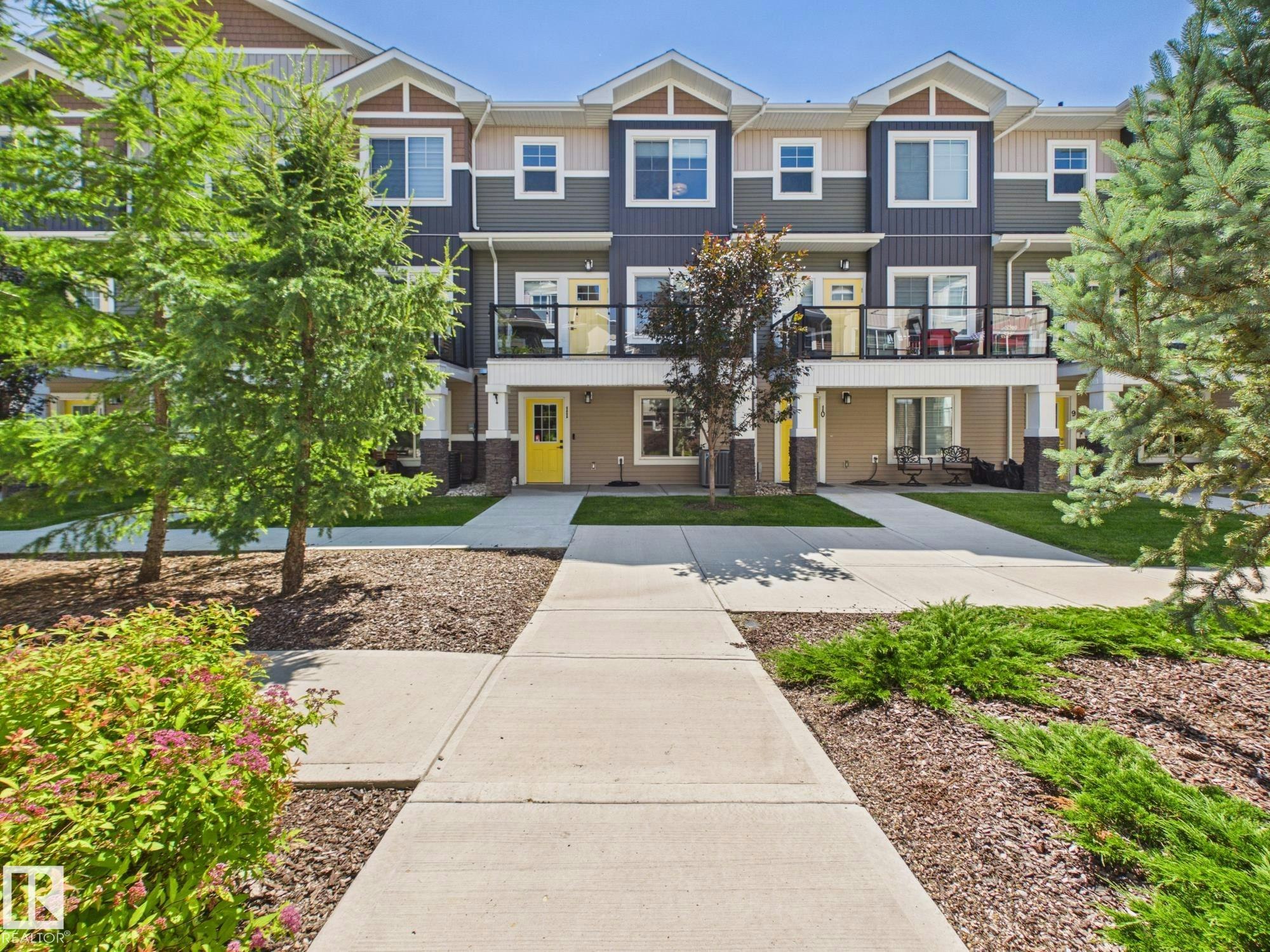 11-230 Edgemont Road, Edmonton, AB, T6M 0Y8