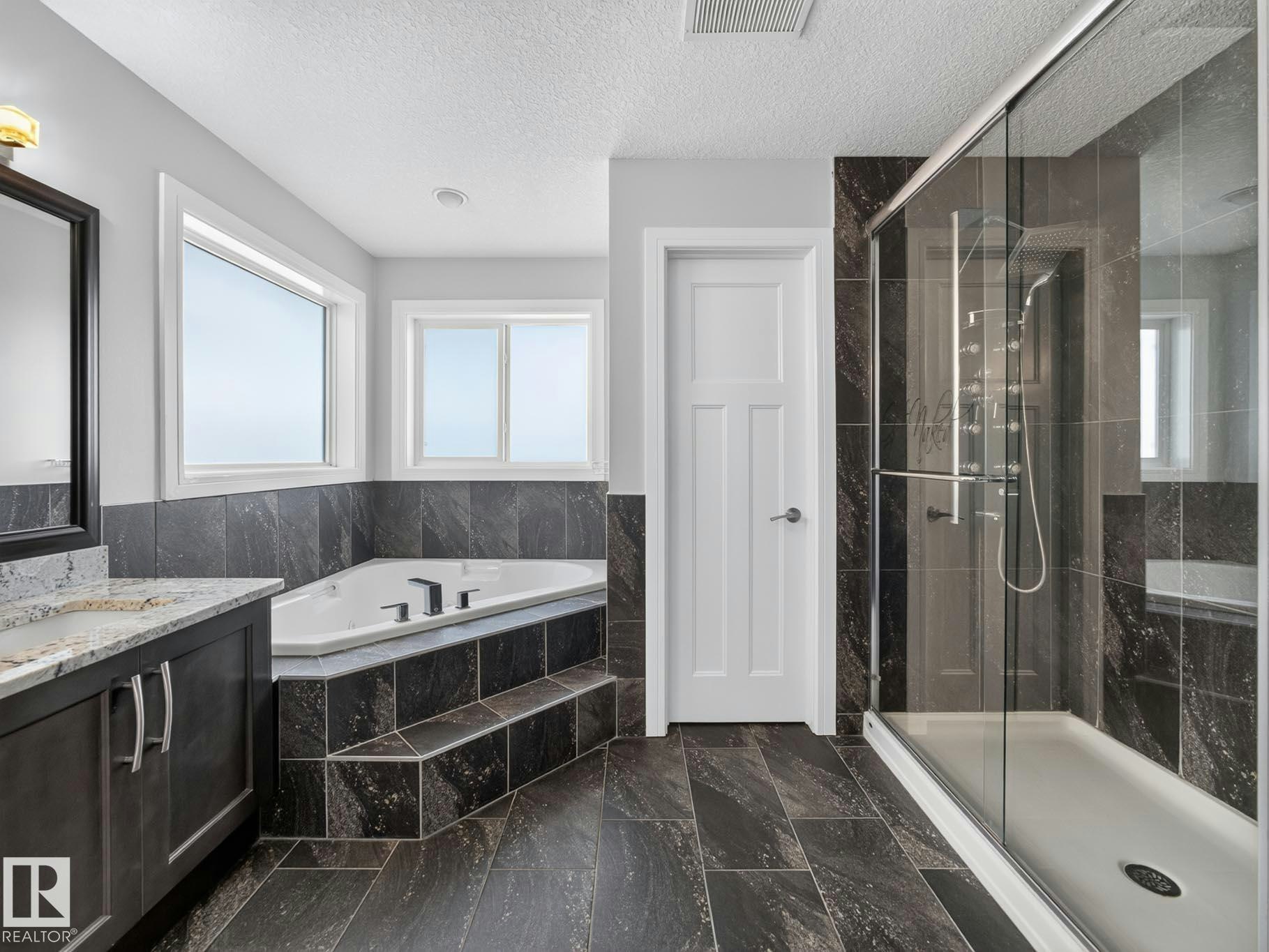 164 Durrand Bend, Fort Saskatchewan, AB, T8L 0M8 - 36