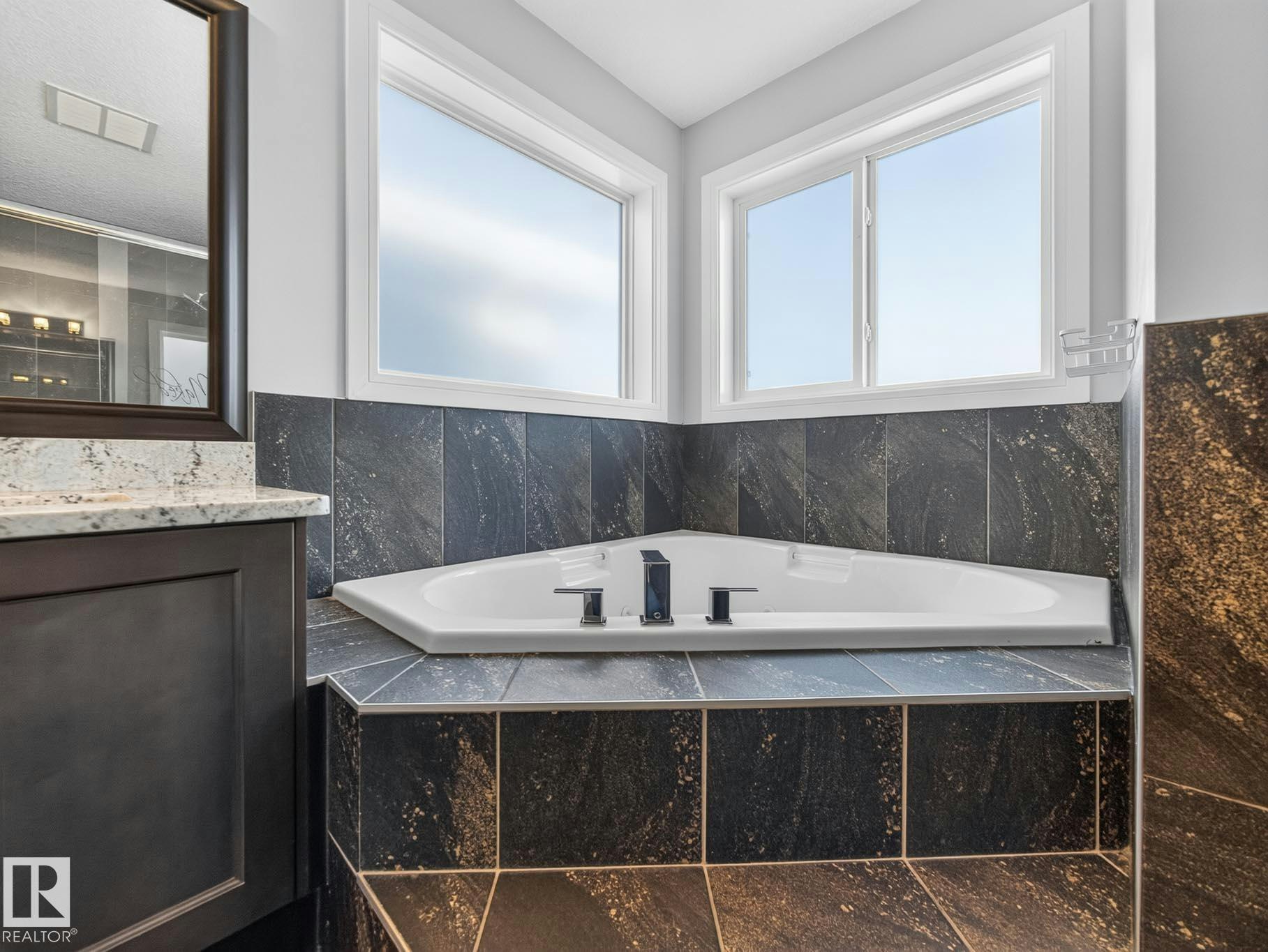 164 Durrand Bend, Fort Saskatchewan, AB, T8L 0M8 - 42
