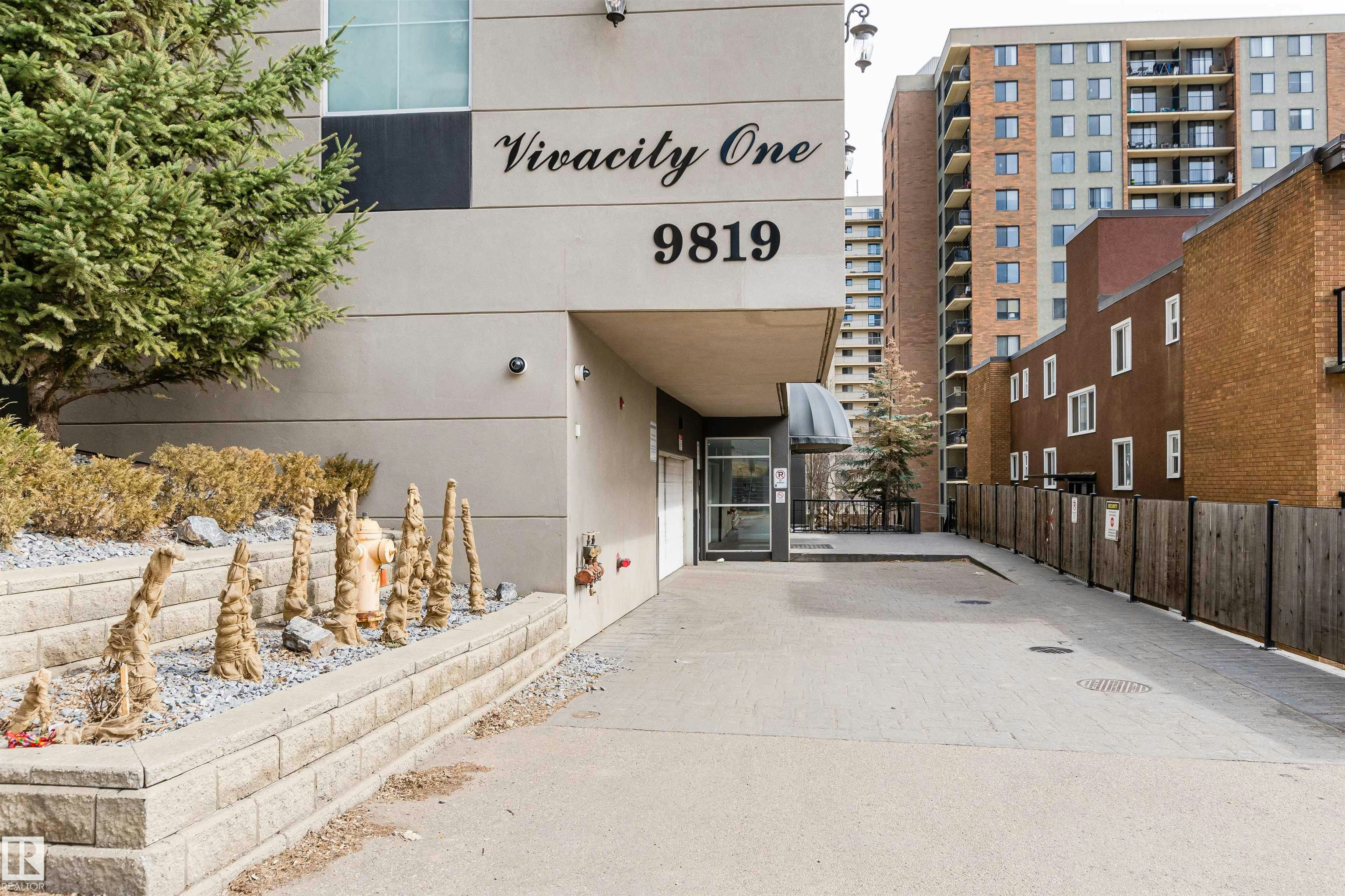 1302-9819 104 Street, Edmonton, AB, T5K 0Y8